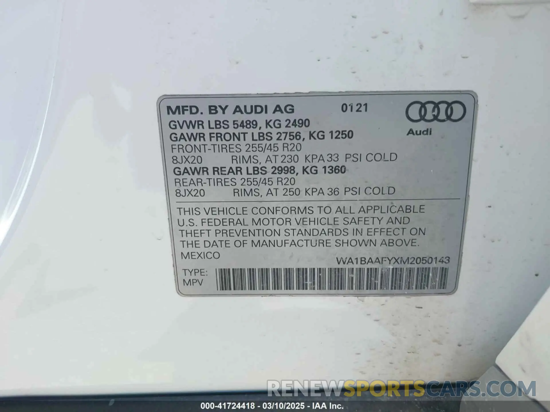 9 Photograph of a damaged car WA1BAAFYXM2050143 AUDI Q5 2021