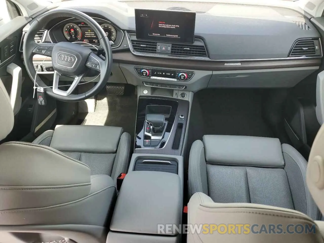8 Photograph of a damaged car WA1BAAFYXM2051891 AUDI Q5 2021