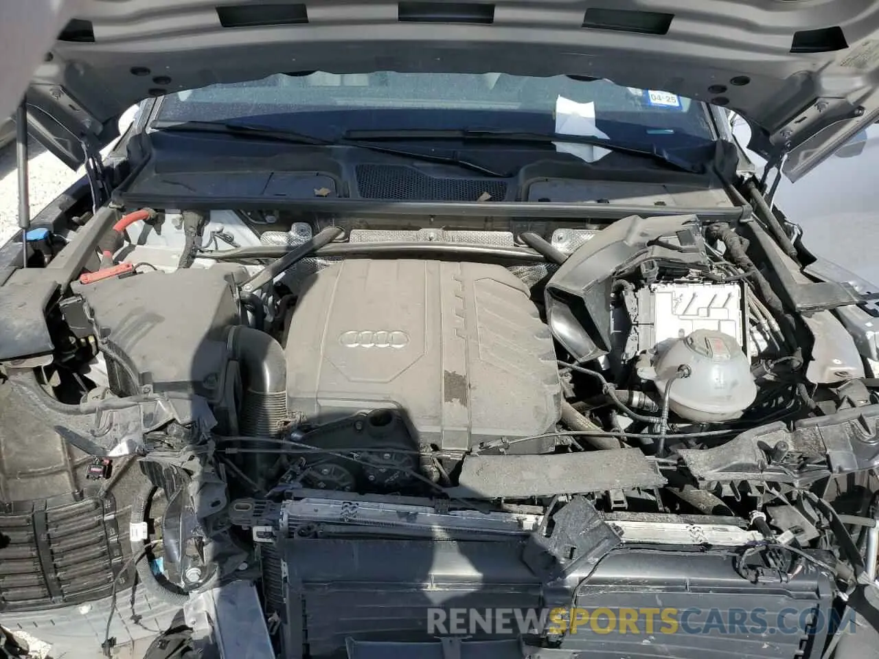 12 Photograph of a damaged car WA1BAAFYXM2083241 AUDI Q5 2021