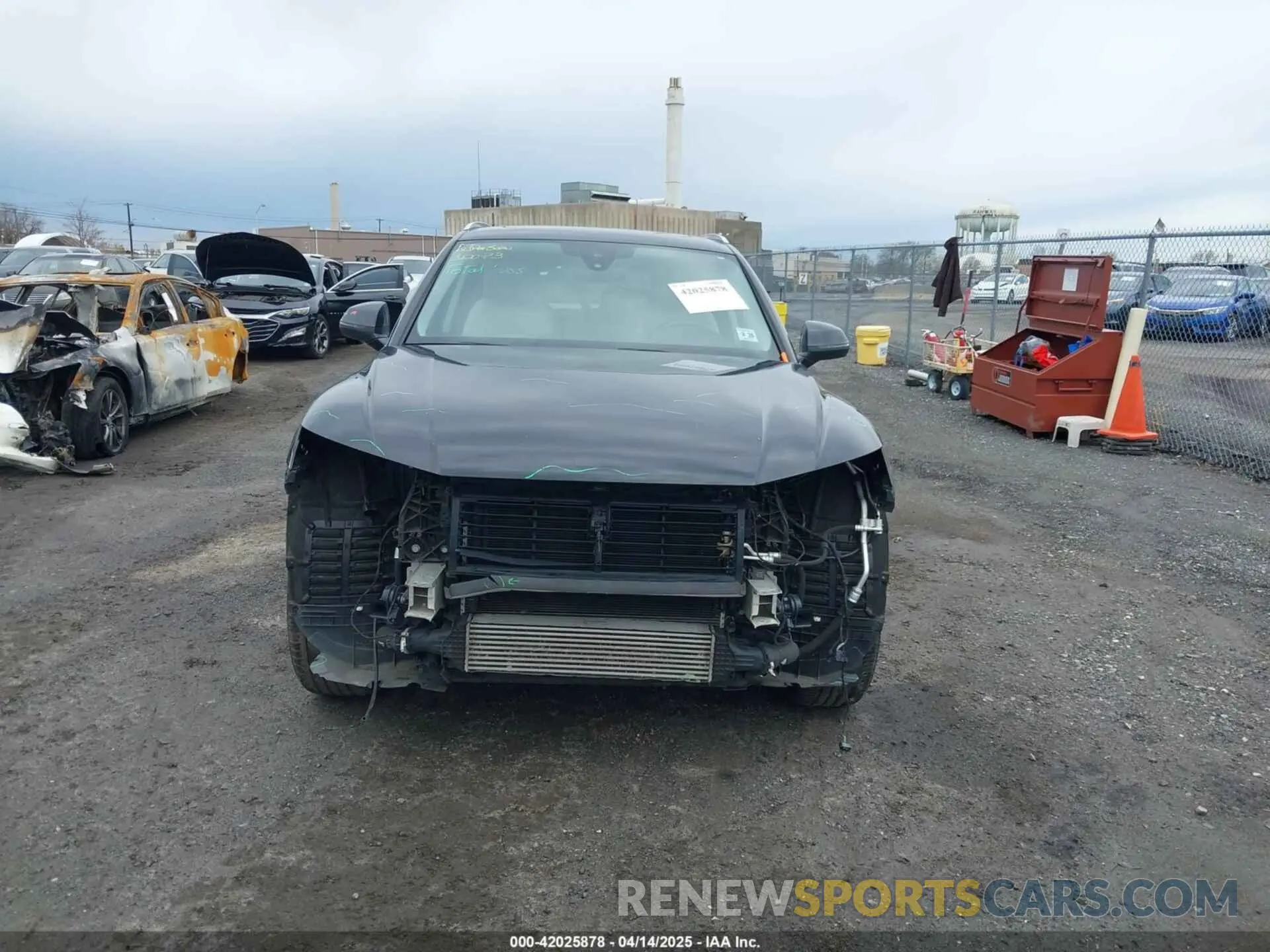 12 Photograph of a damaged car WA1BAAFYXM2117064 AUDI Q5 2021