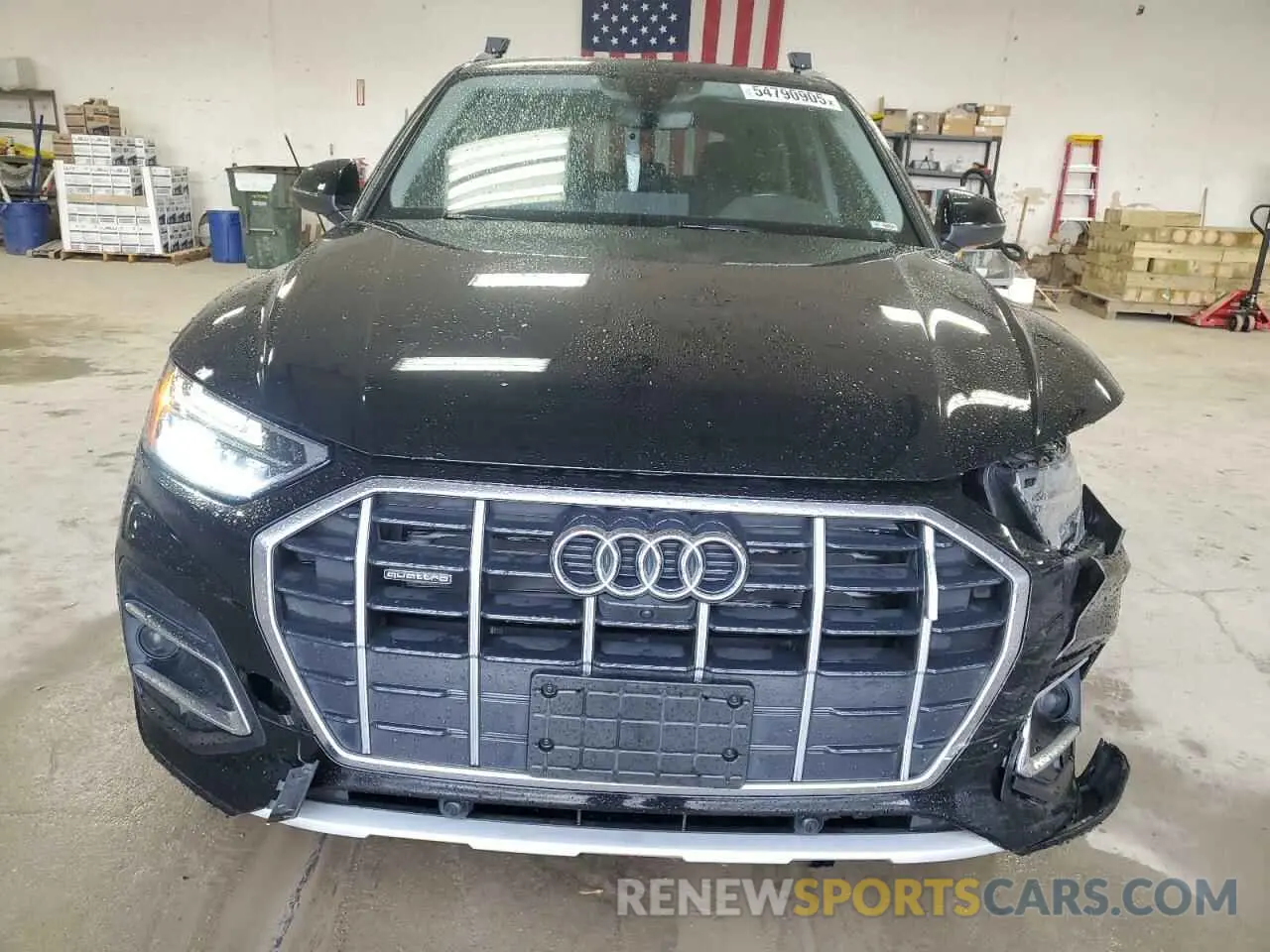 5 Photograph of a damaged car WA1BAAFYXM2124869 AUDI Q5 2021