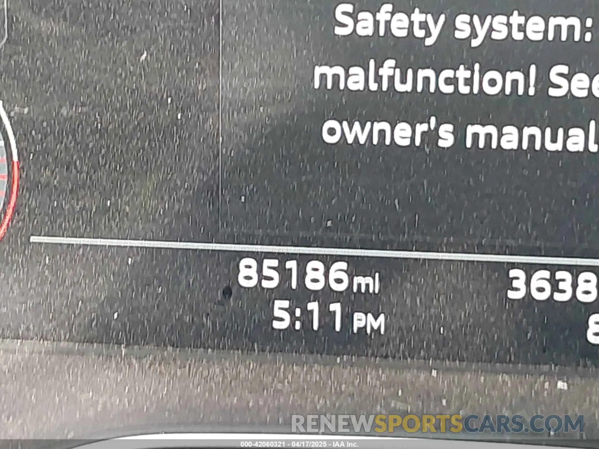15 Photograph of a damaged car WA1BAAFYXM2135919 AUDI Q5 2021