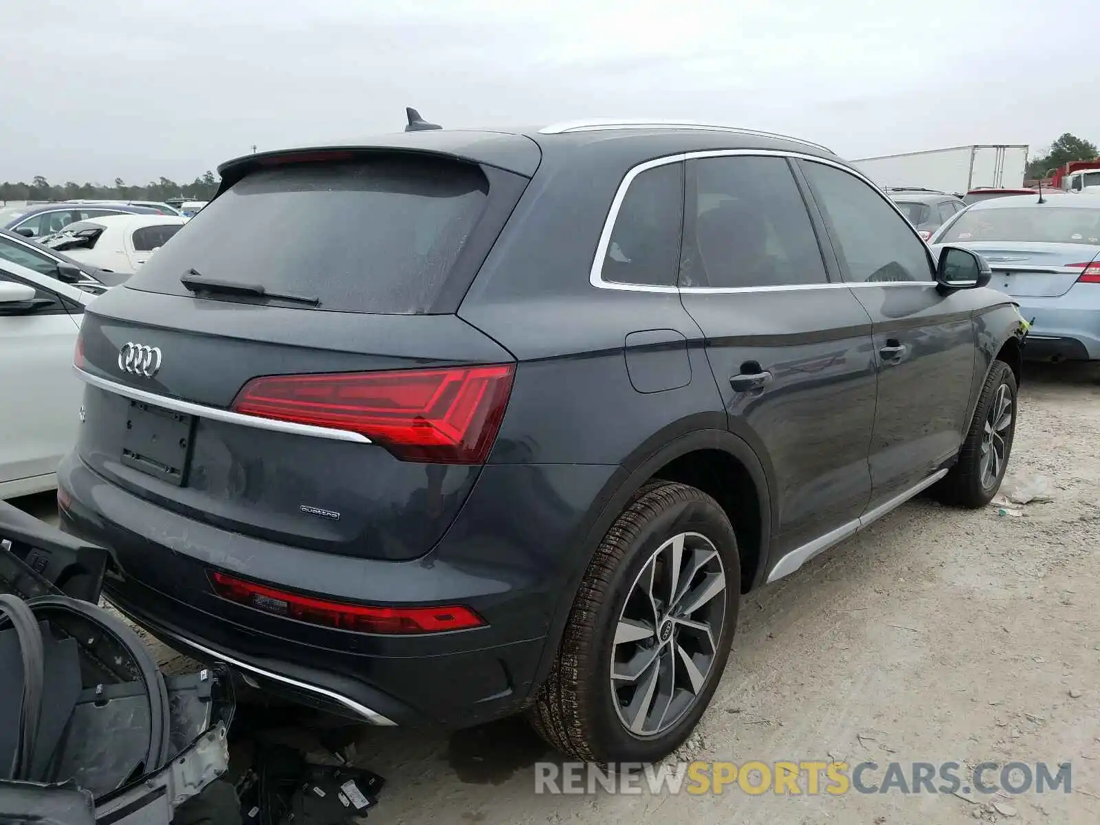 4 Photograph of a damaged car WA1CAAFY0M2007791 AUDI Q5 2021