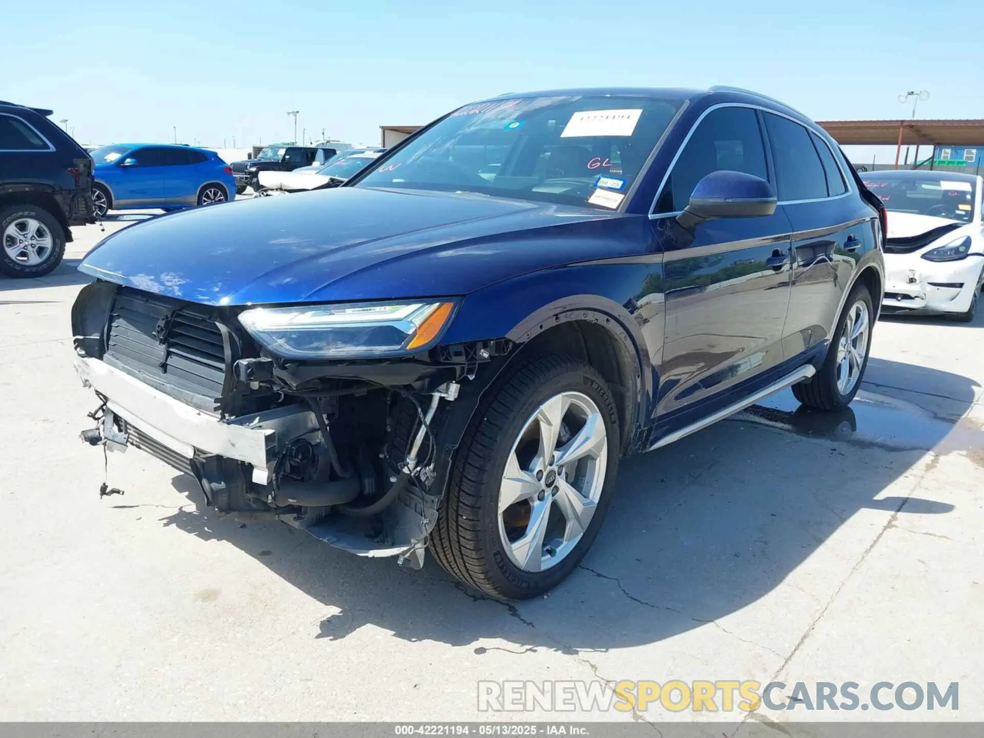 2 Photograph of a damaged car WA1CAAFY0M2089120 AUDI Q5 2021