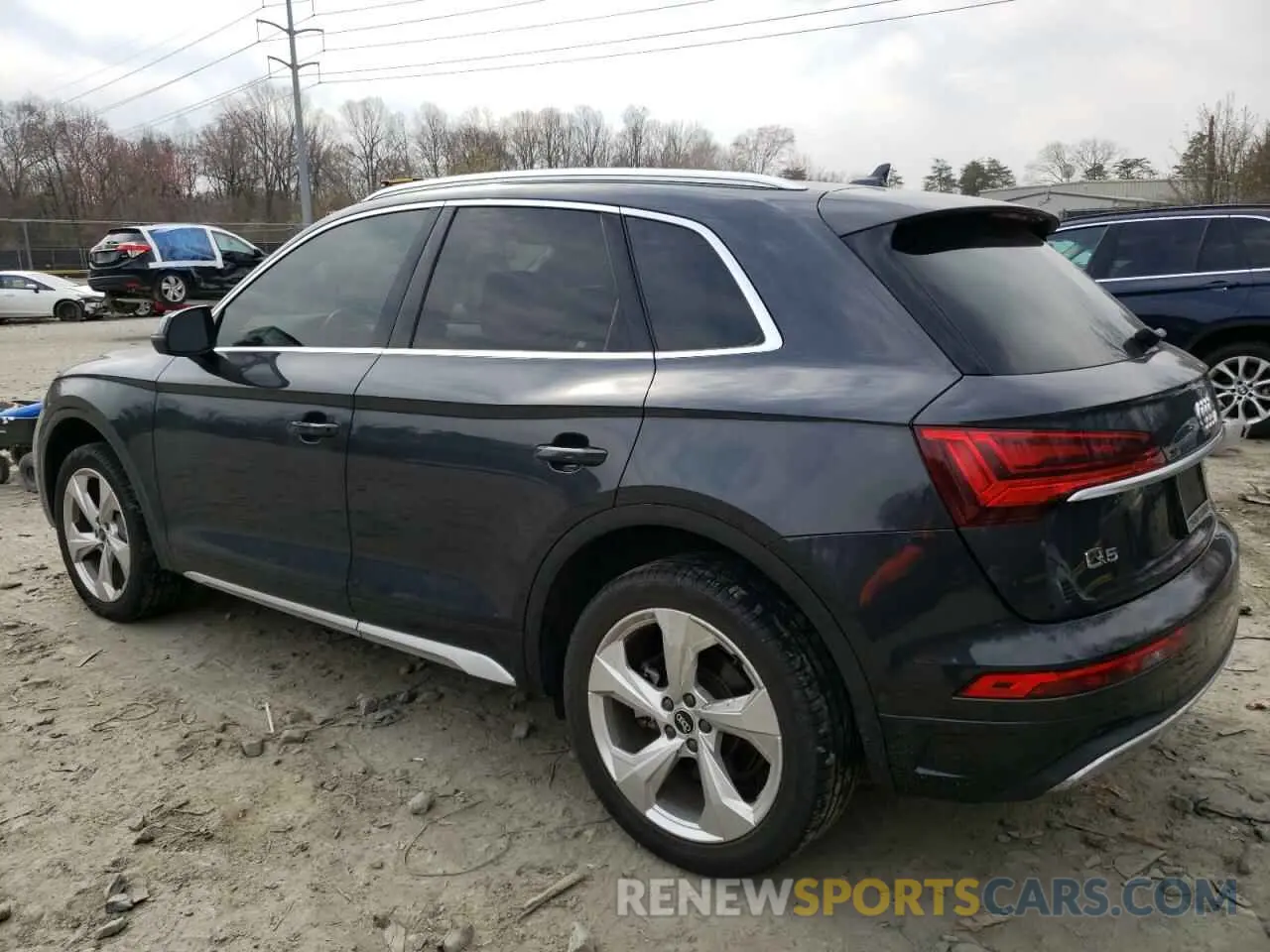 2 Photograph of a damaged car WA1CAAFY1M2028262 AUDI Q5 2021