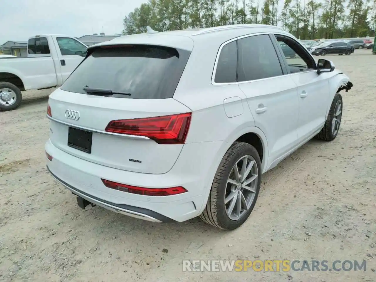 4 Photograph of a damaged car WA1CAAFY1M2048415 AUDI Q5 2021