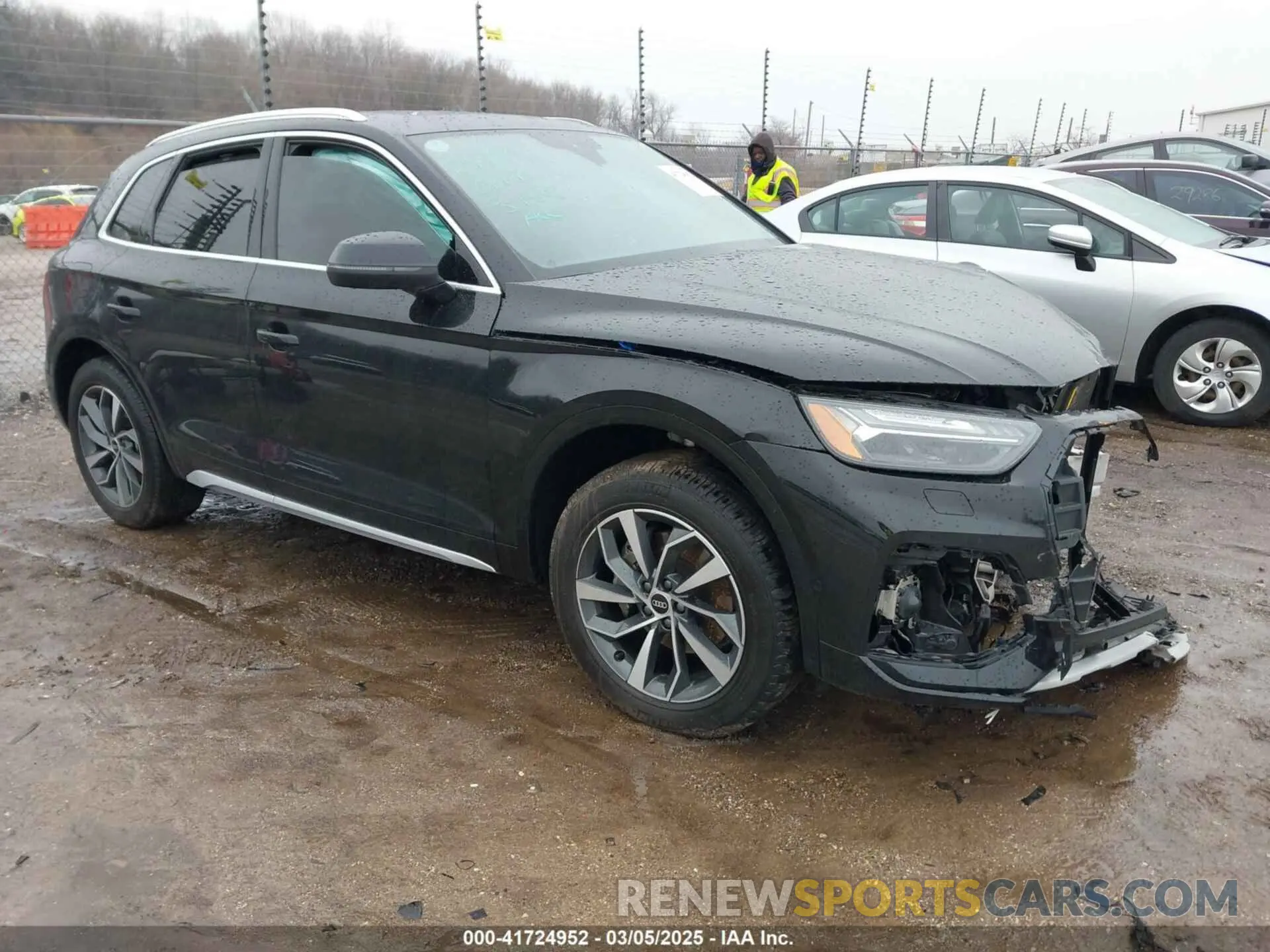 1 Photograph of a damaged car WA1CAAFY3M2096367 AUDI Q5 2021