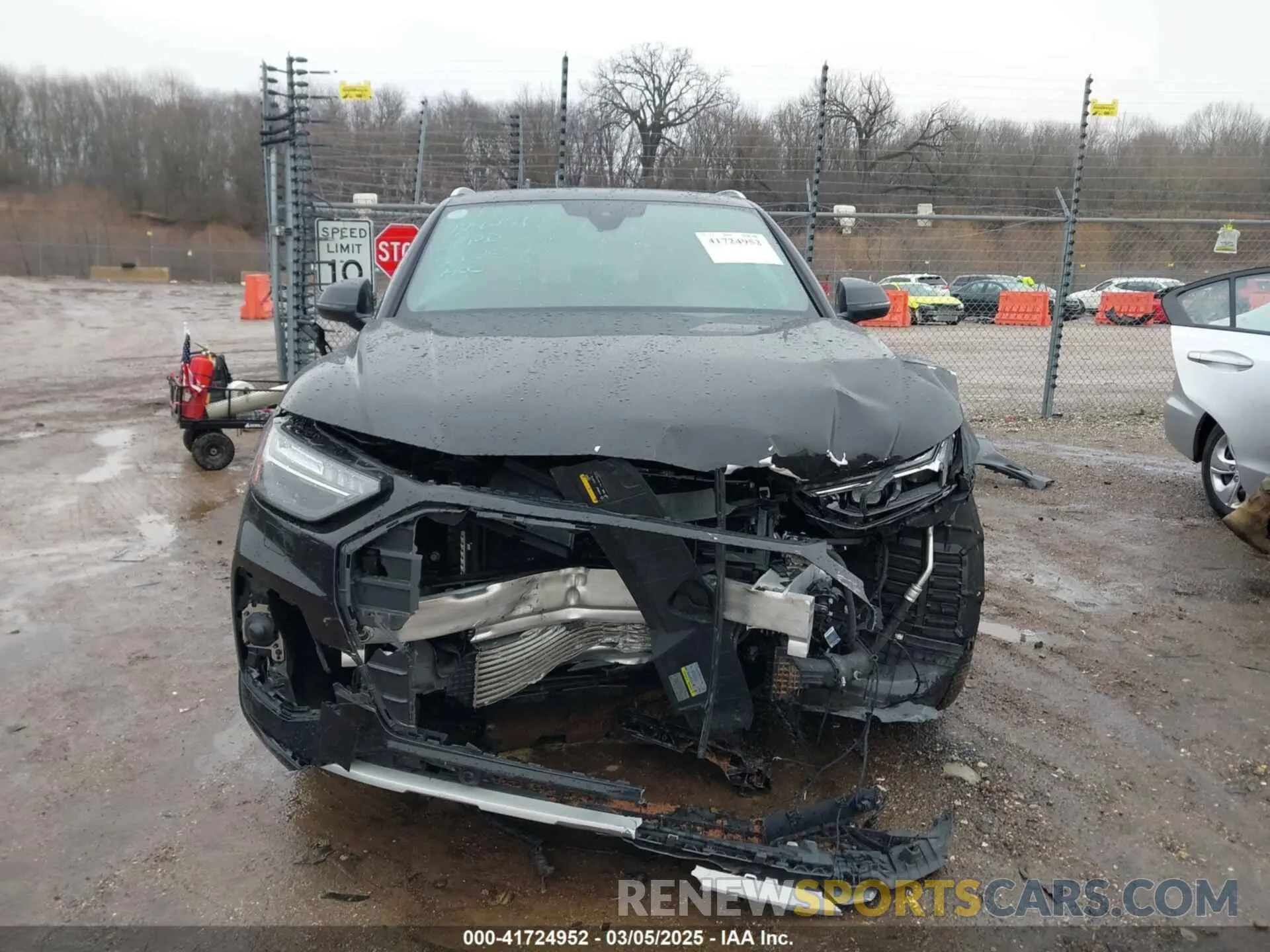 13 Photograph of a damaged car WA1CAAFY3M2096367 AUDI Q5 2021
