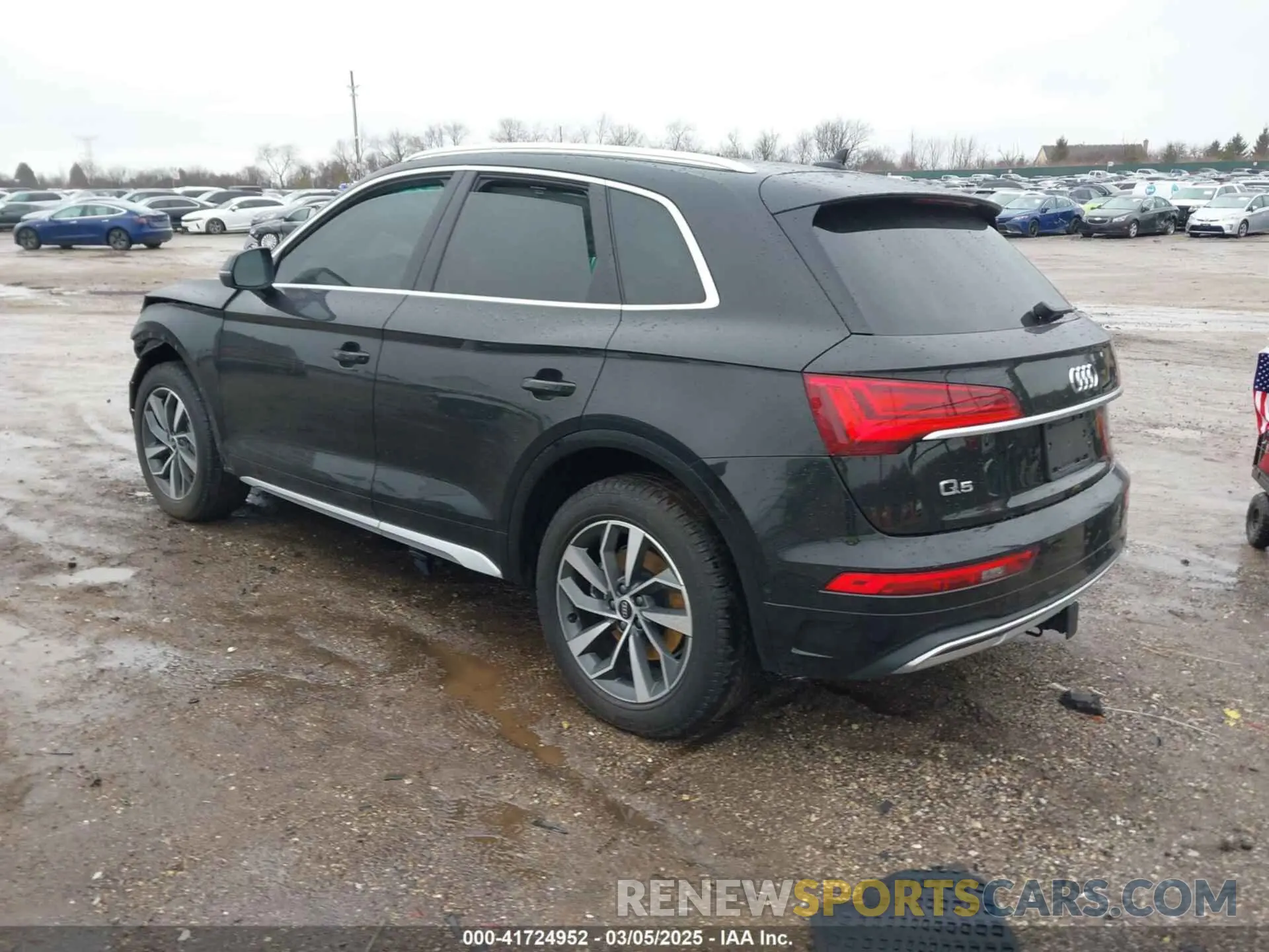 3 Photograph of a damaged car WA1CAAFY3M2096367 AUDI Q5 2021