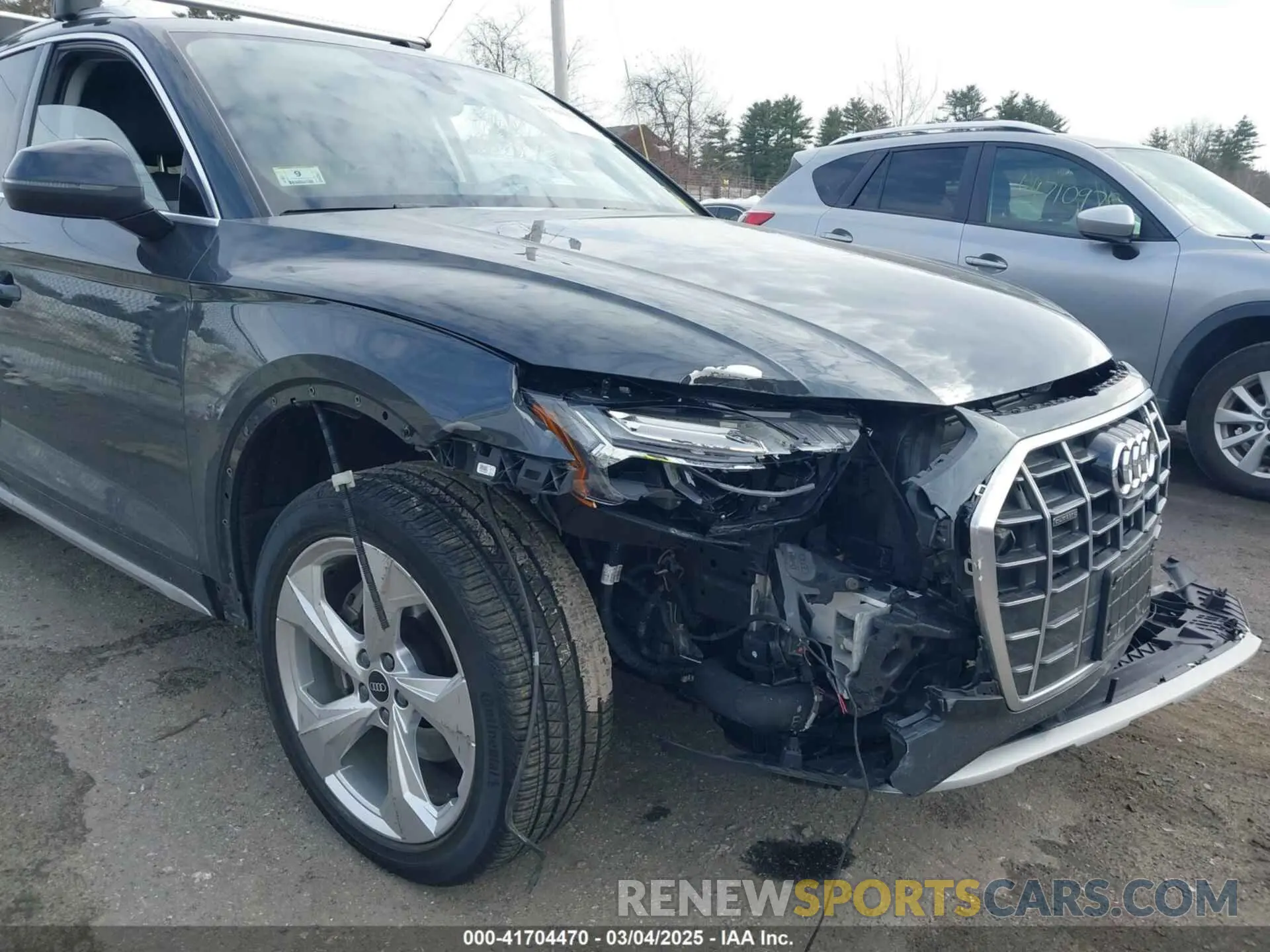 6 Photograph of a damaged car WA1CAAFY5M2050748 AUDI Q5 2021