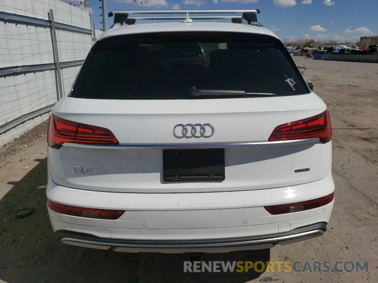 6 Photograph of a damaged car WA1CAAFY7M2020196 AUDI Q5 2021