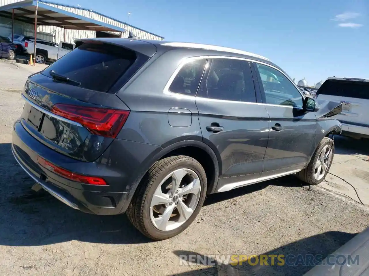 3 Photograph of a damaged car WA1CAAFY7M2057748 AUDI Q5 2021