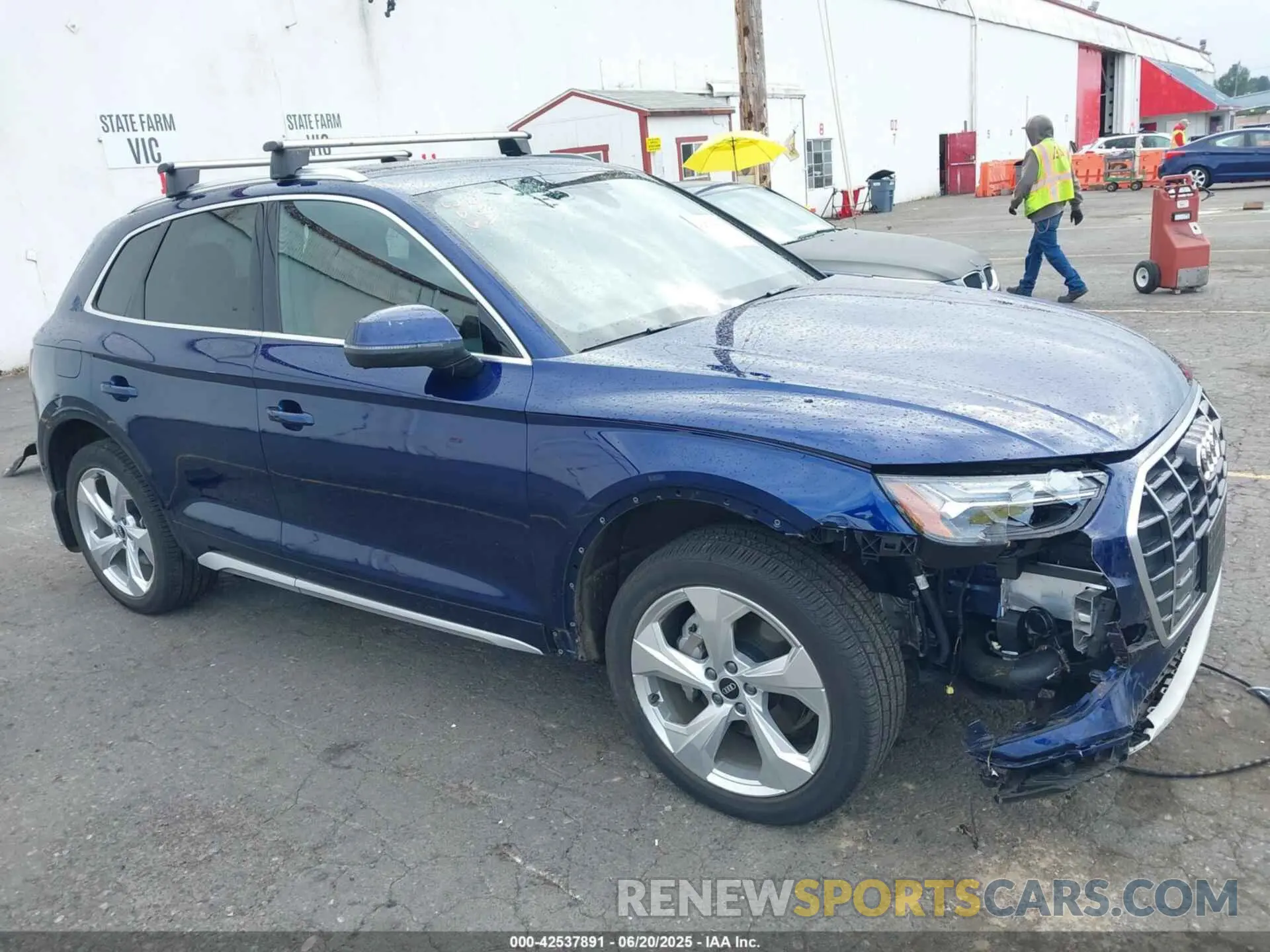 6 Photograph of a damaged car WA1CABFY6M2054233 AUDI Q5 2021