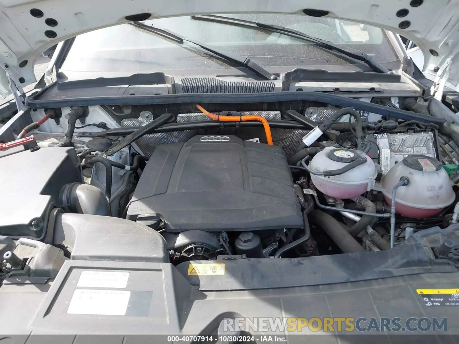10 Photograph of a damaged car WA1E2AFY2M2044914 AUDI Q5 2021
