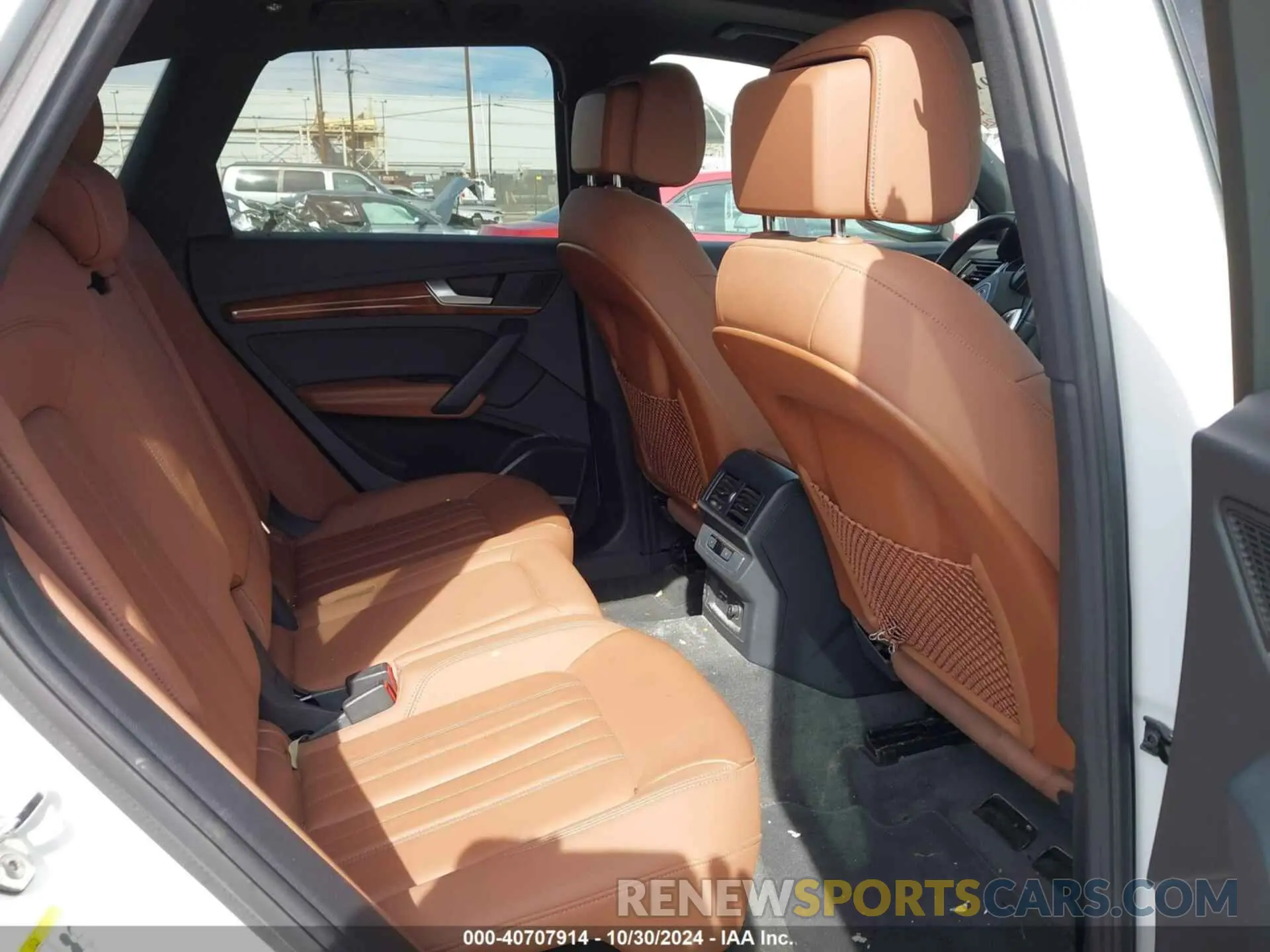 8 Photograph of a damaged car WA1E2AFY2M2044914 AUDI Q5 2021