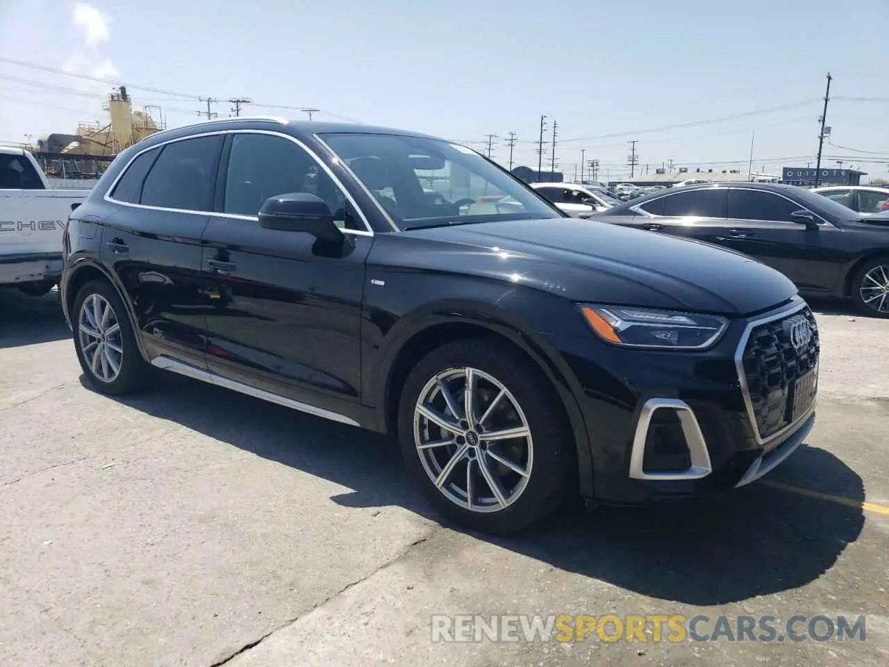 4 Photograph of a damaged car WA1E2AFY2M2061809 AUDI Q5 2021