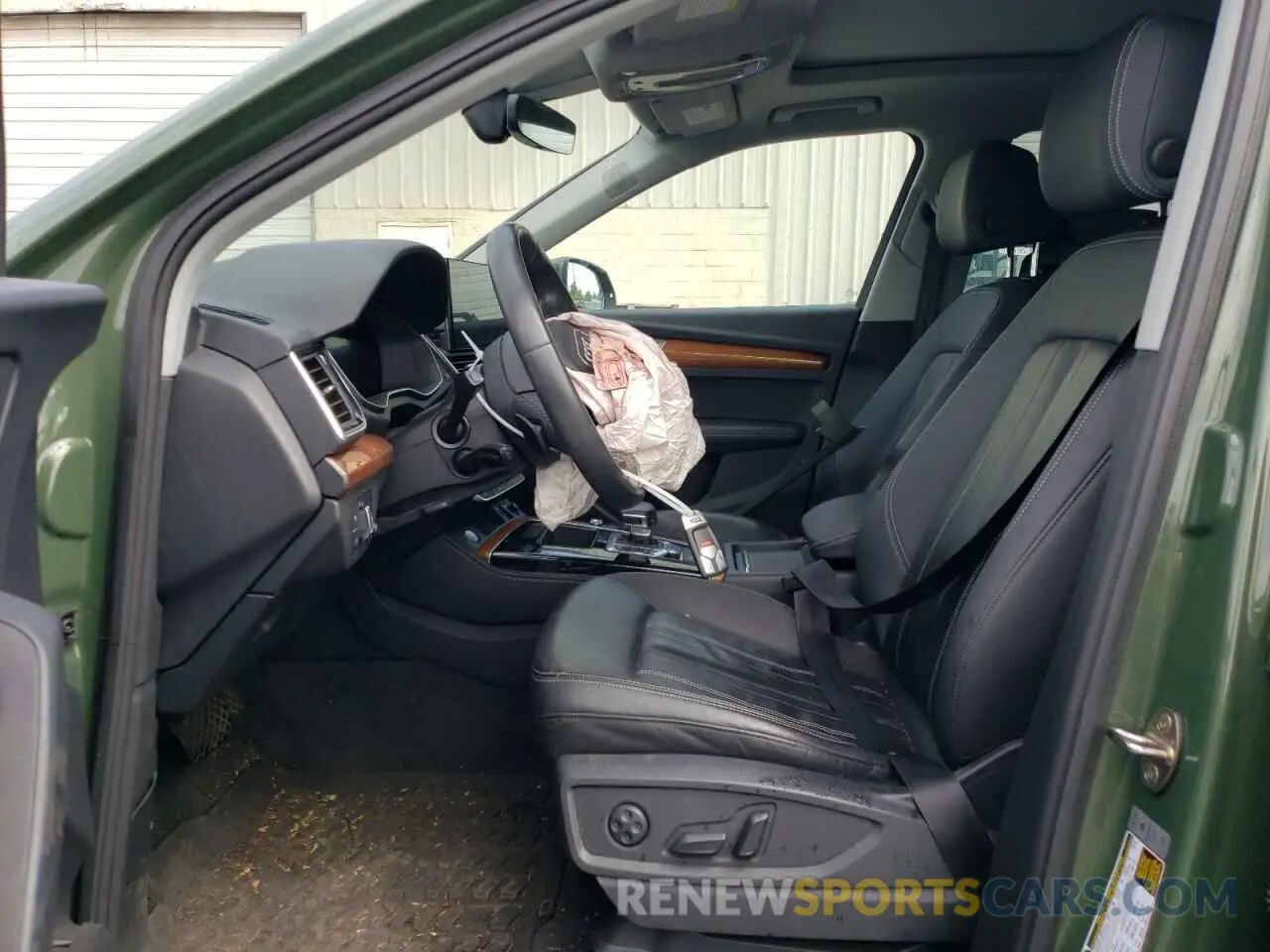 7 Photograph of a damaged car WA1E2AFY6M2039957 AUDI Q5 2021