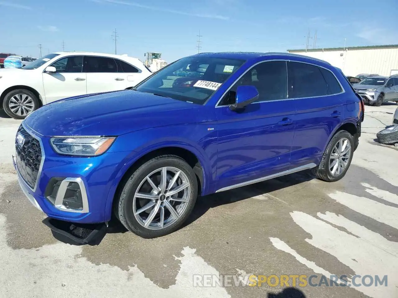 1 Photograph of a damaged car WA1E2AFY8M2029978 AUDI Q5 2021