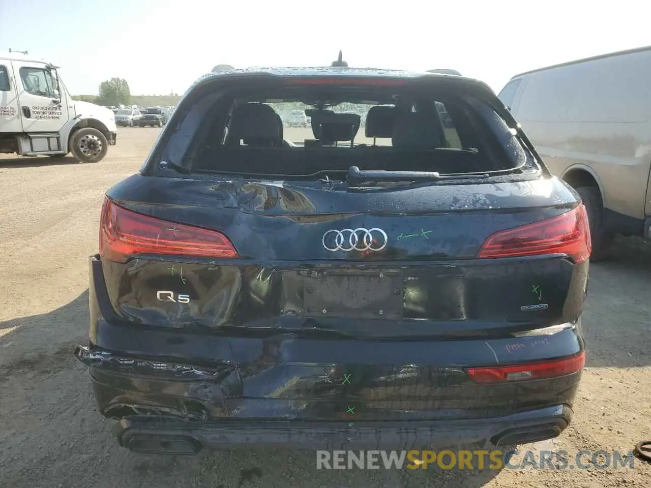 6 Photograph of a damaged car WA1EAAFY2M2095591 AUDI Q5 2021