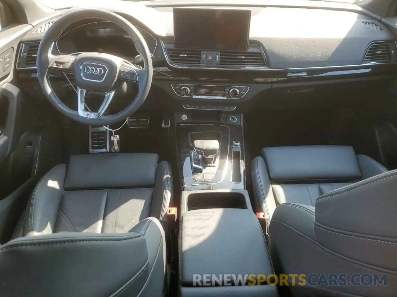 8 Photograph of a damaged car WA1EAAFY2M2095591 AUDI Q5 2021