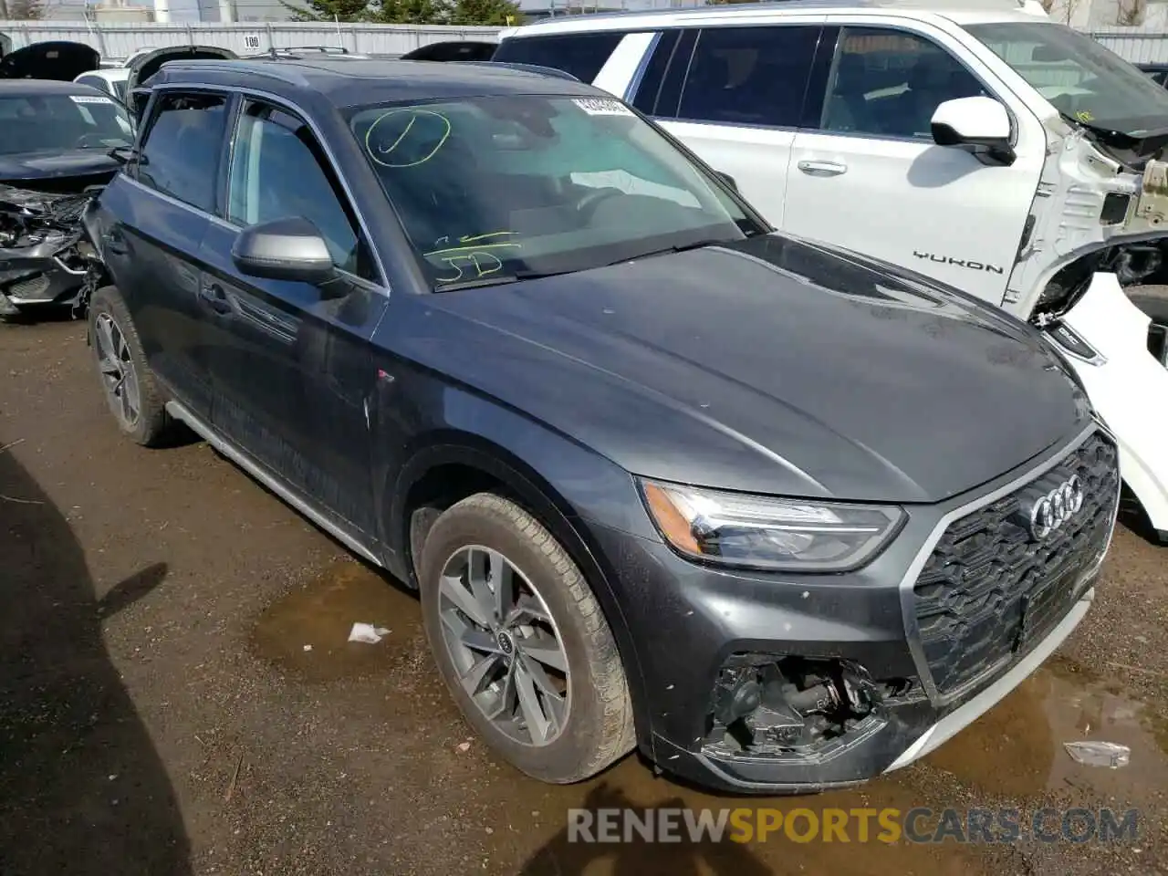 1 Photograph of a damaged car WA1EAAFY7M2107444 AUDI Q5 2021