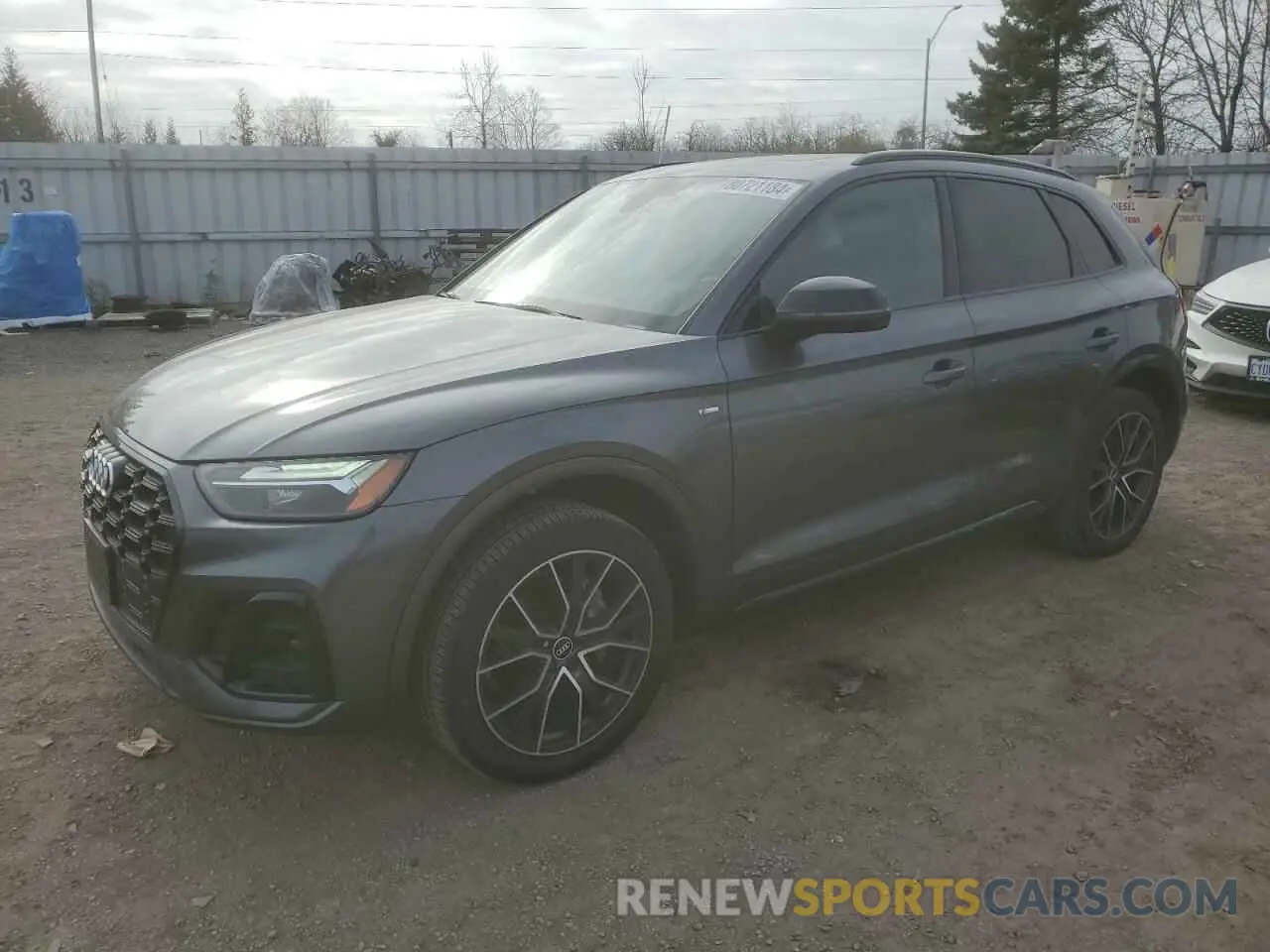 1 Photograph of a damaged car WA1EAAFYXM2066534 AUDI Q5 2021