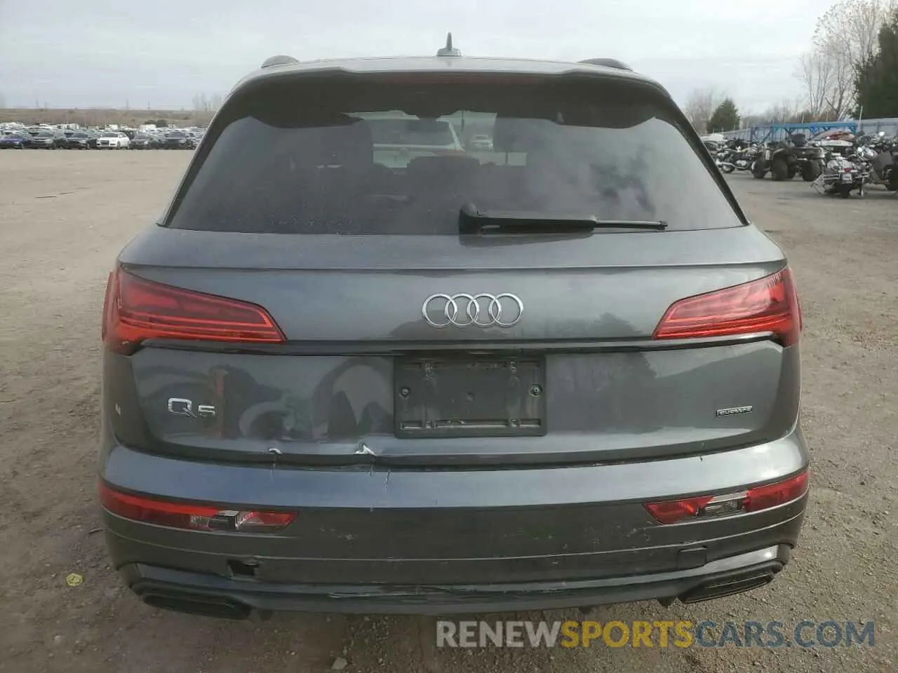 6 Photograph of a damaged car WA1EAAFYXM2066534 AUDI Q5 2021
