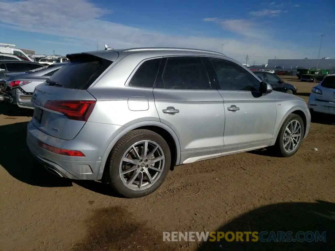 3 Photograph of a damaged car WA1F2AFY0M2059934 AUDI Q5 2021