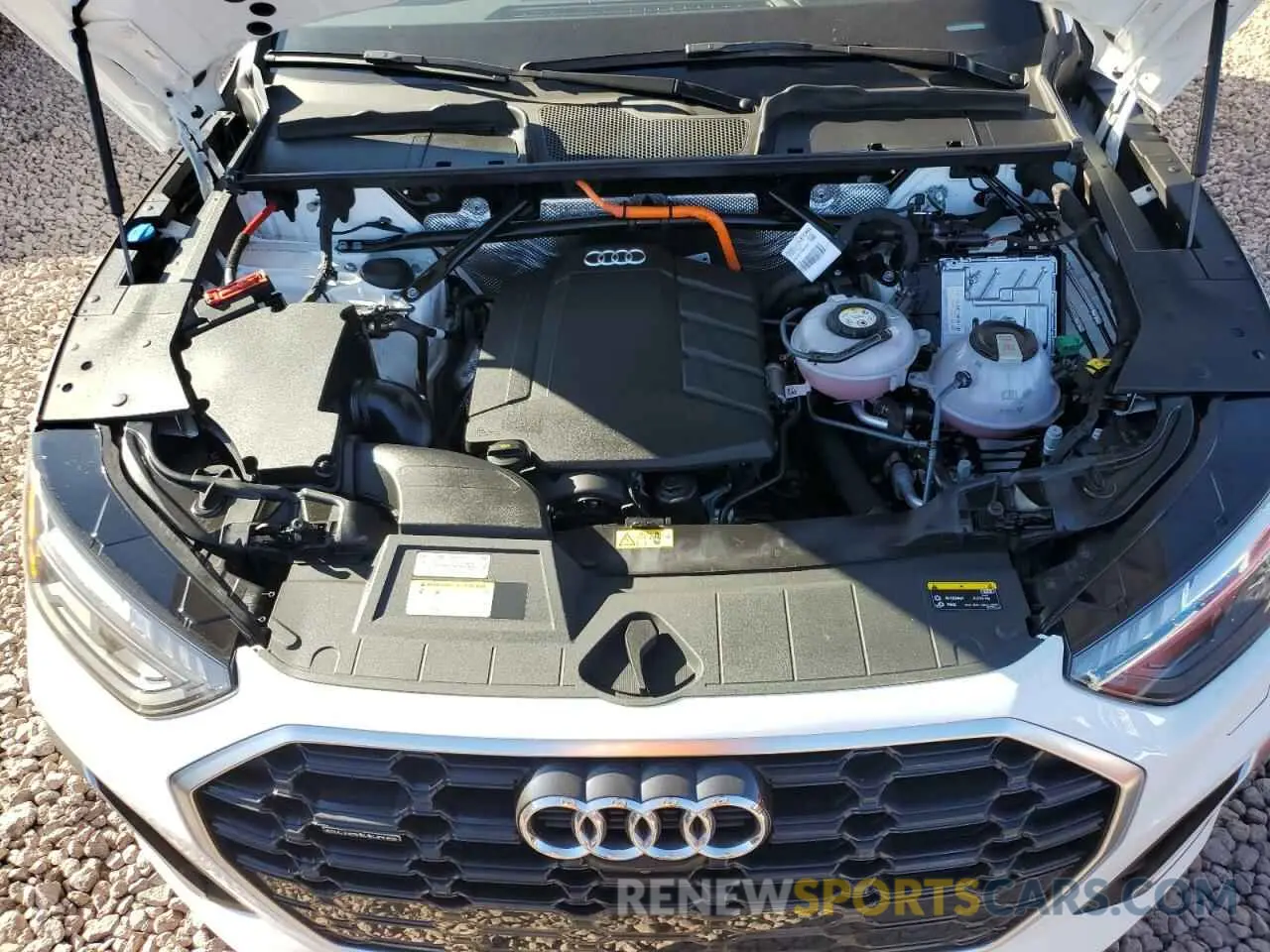 11 Photograph of a damaged car WA1F2AFY2M2018219 AUDI Q5 2021