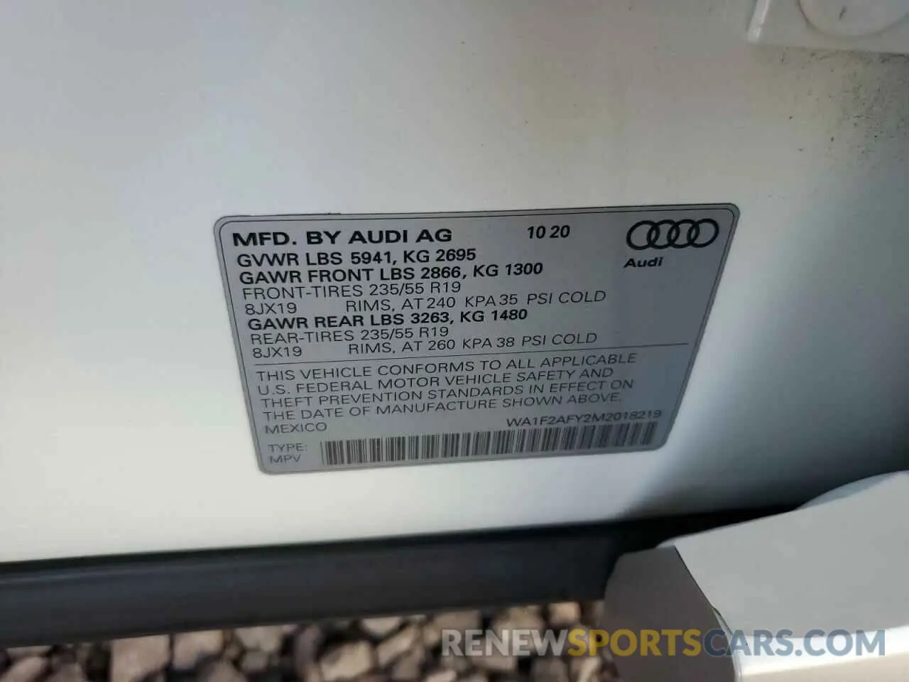 12 Photograph of a damaged car WA1F2AFY2M2018219 AUDI Q5 2021