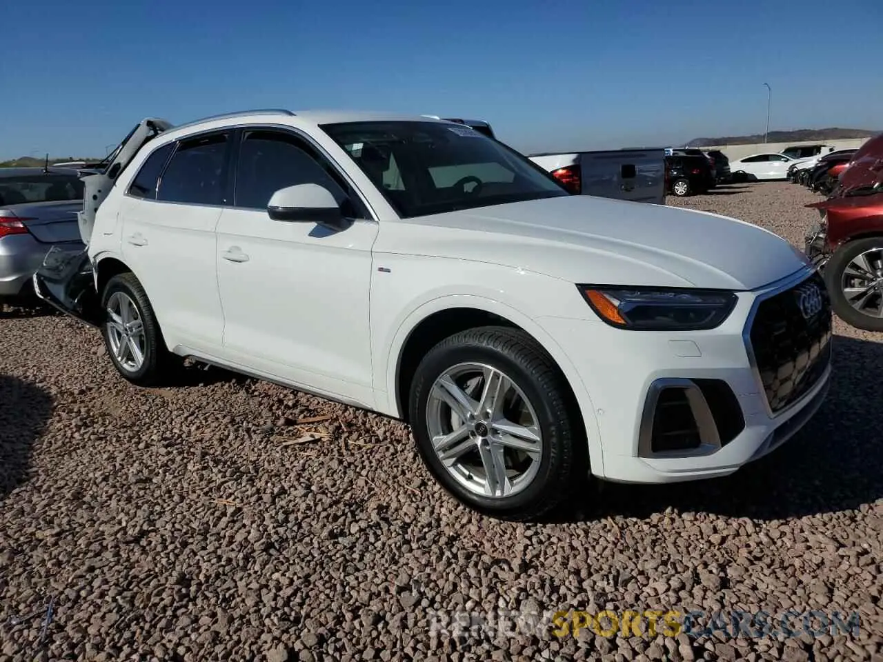 4 Photograph of a damaged car WA1F2AFY2M2018219 AUDI Q5 2021