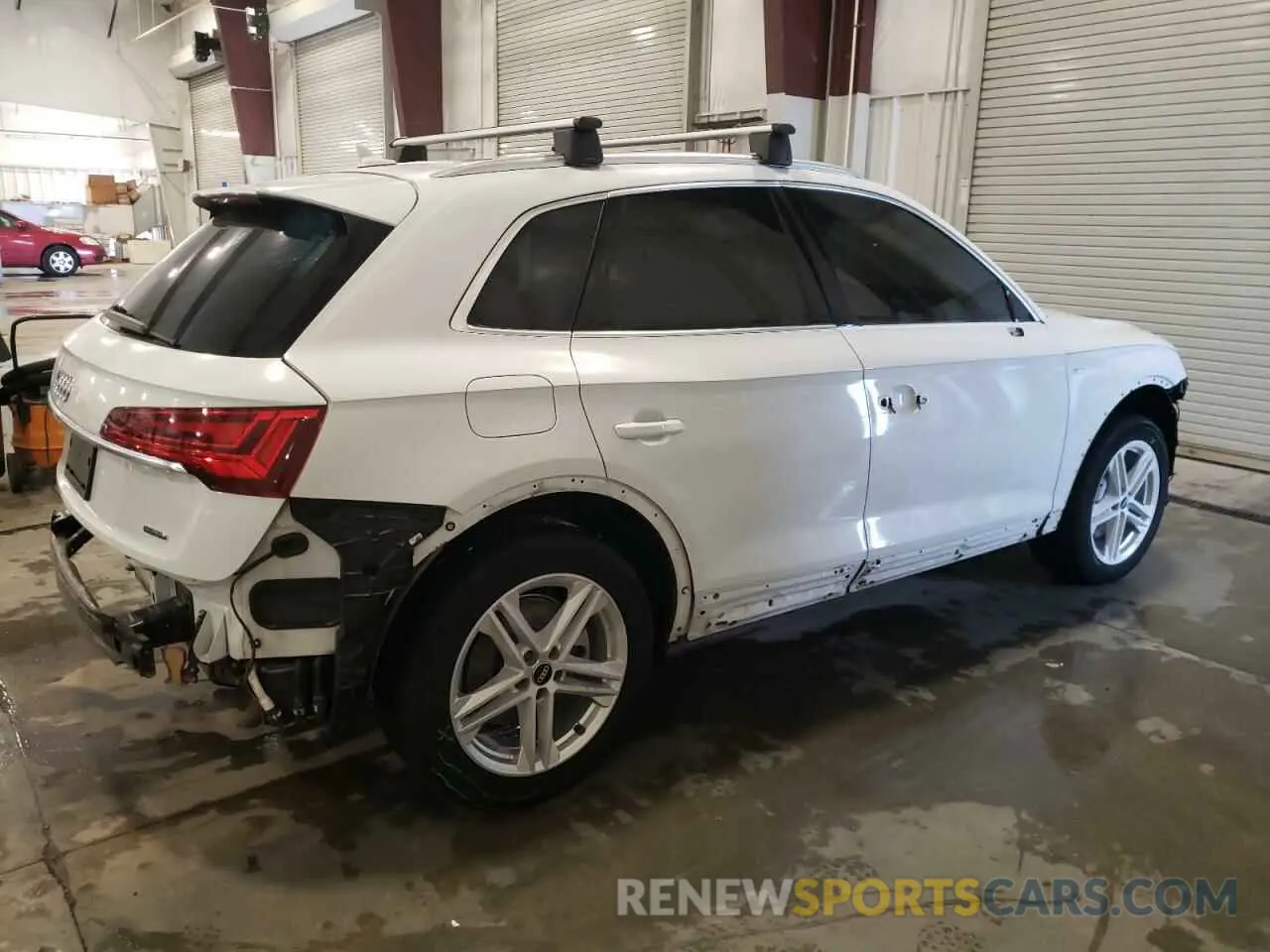 3 Photograph of a damaged car WA1F2AFY9M2046955 AUDI Q5 2021