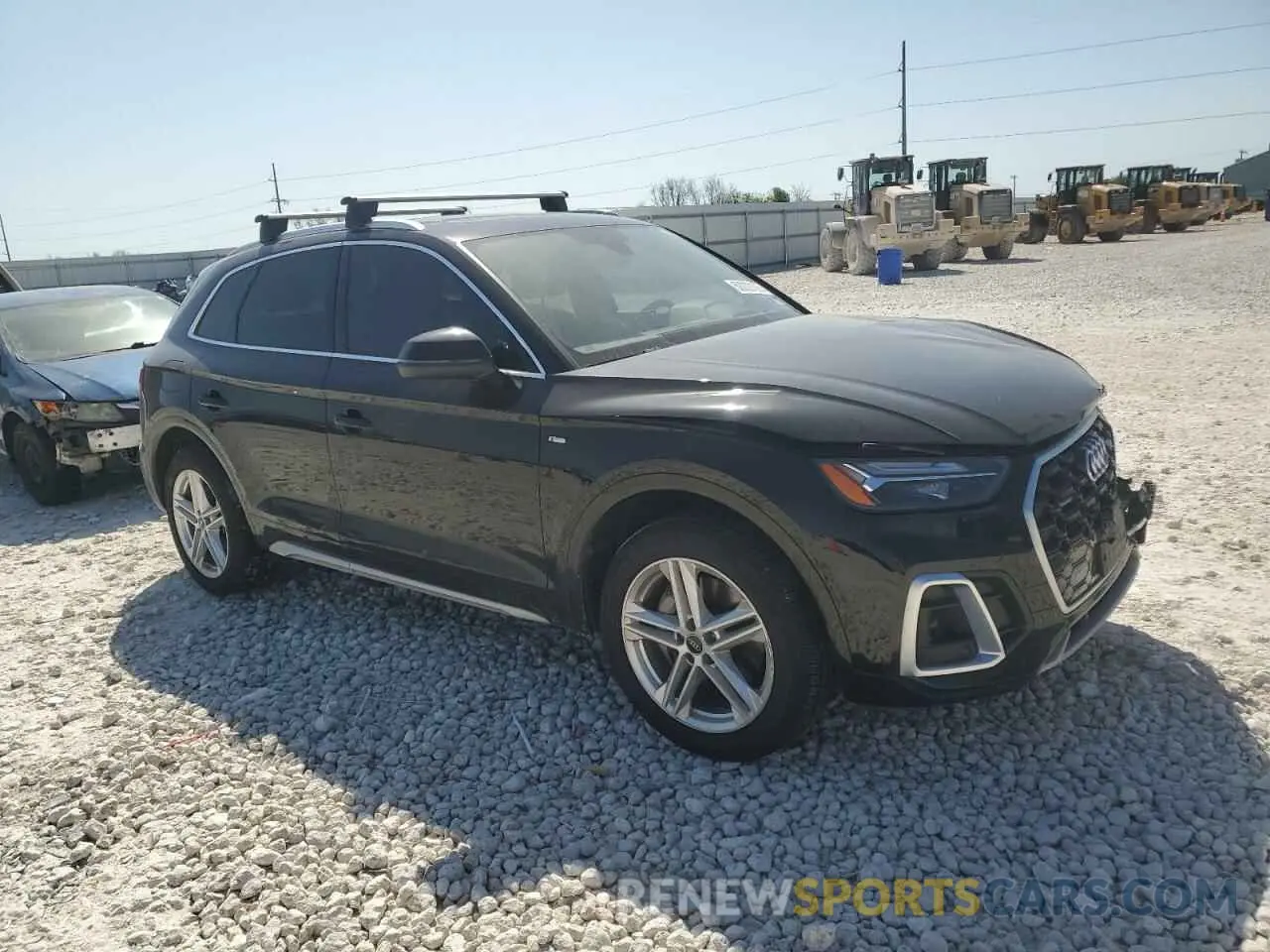 4 Photograph of a damaged car WA1G2AFY1M2042029 AUDI Q5 2021