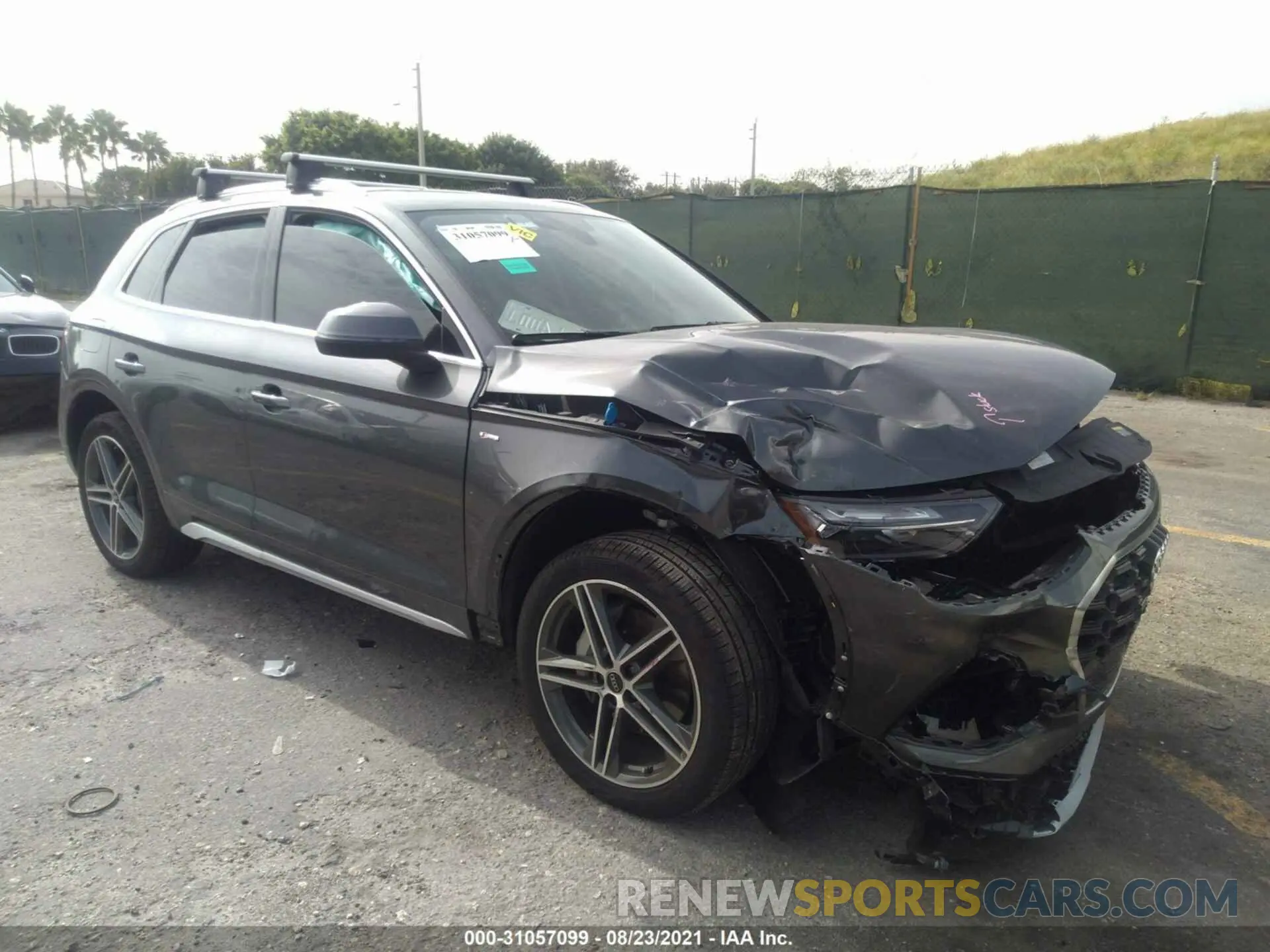 1 Photograph of a damaged car WA1G2AFY1M2065701 AUDI Q5 2021