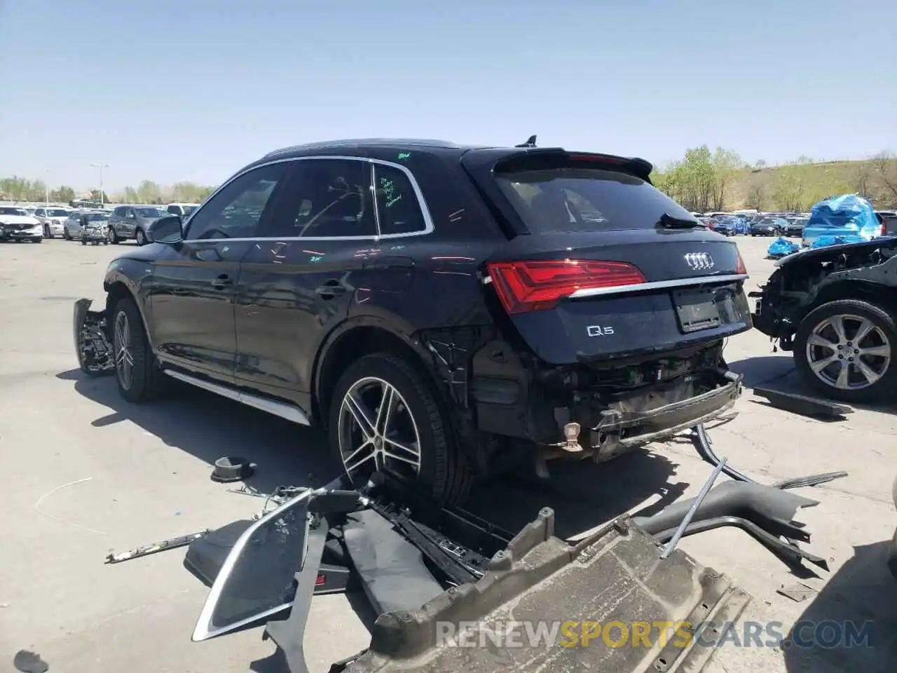 3 Photograph of a damaged car WA1G2AFY4M2007131 AUDI Q5 2021