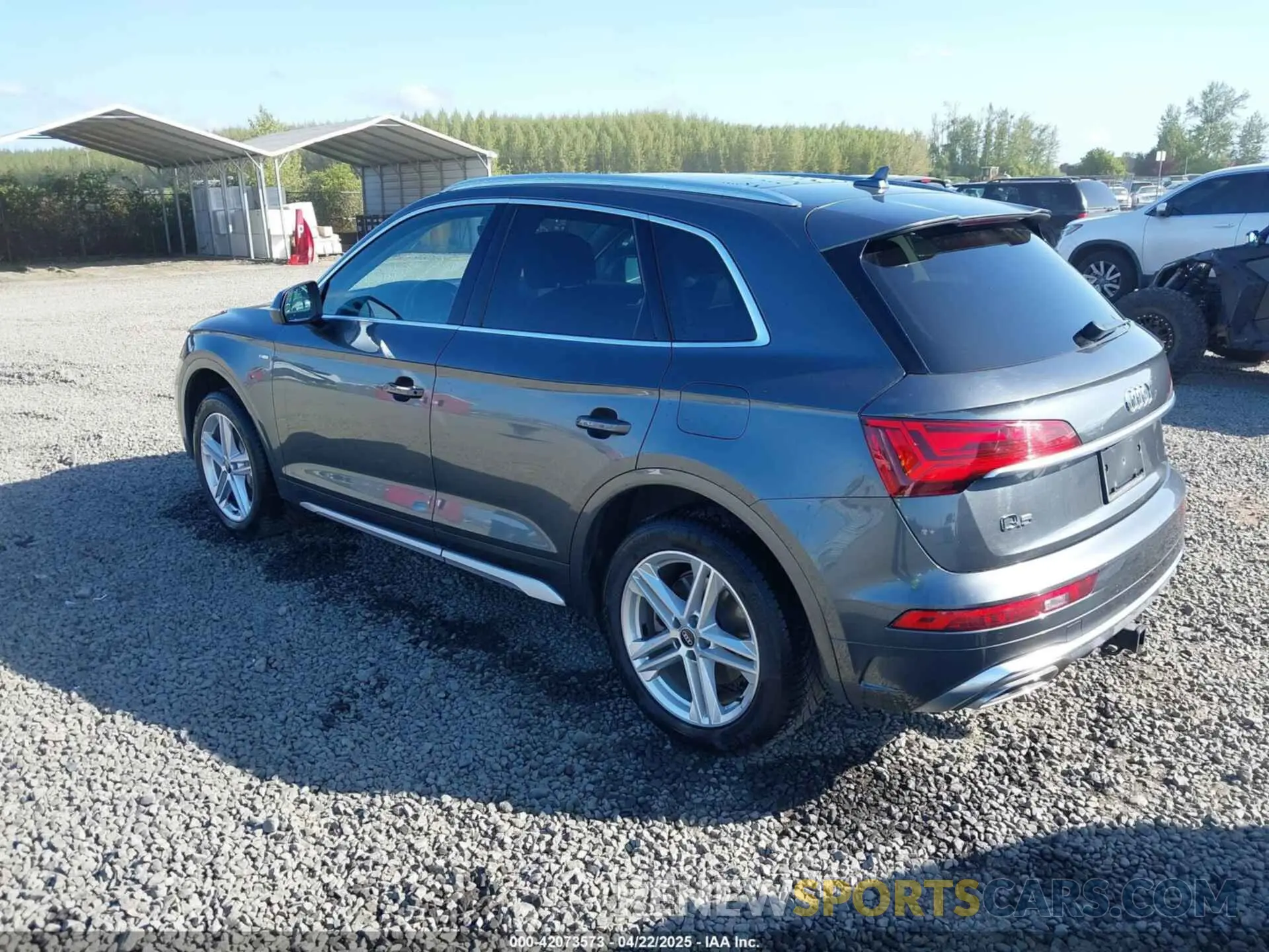 3 Photograph of a damaged car WA1G2AFY4M2044986 AUDI Q5 2021