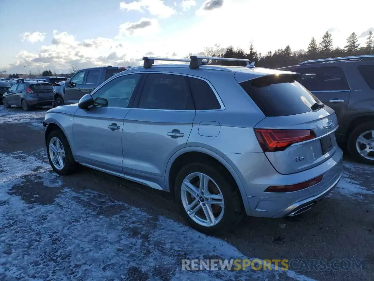 2 Photograph of a damaged car WA1G2AFY9M2048564 AUDI Q5 2021