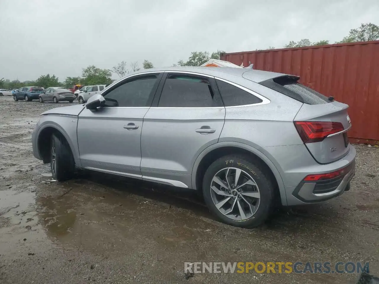2 Photograph of a damaged car WA14AAFY5N2072545 AUDI Q5 2022