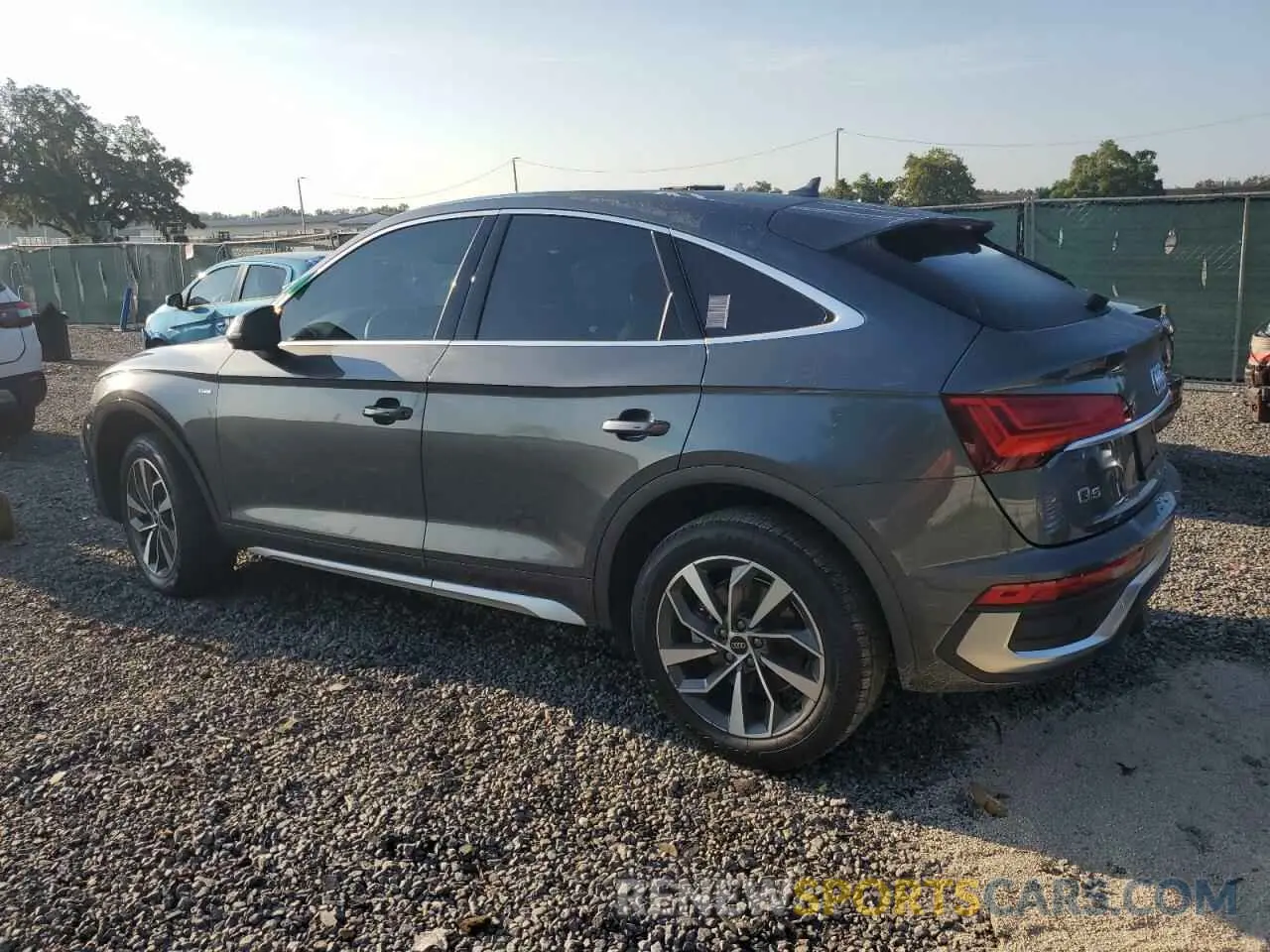 2 Photograph of a damaged car WA14AAFY5N2109383 AUDI Q5 2022