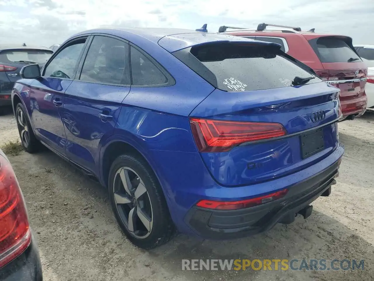 2 Photograph of a damaged car WA15AAFY0N2062588 AUDI Q5 2022