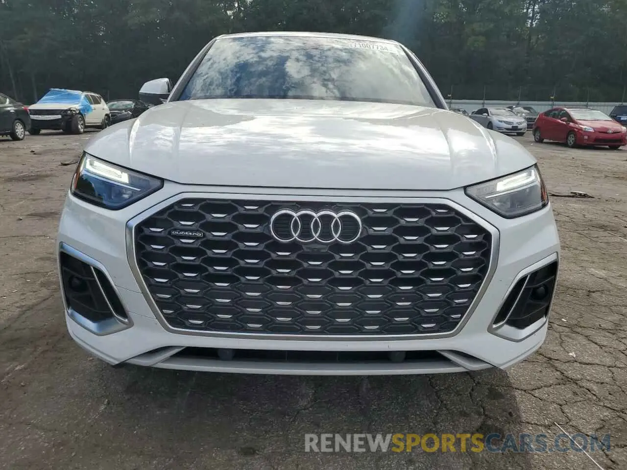 5 Photograph of a damaged car WA15AAFY1N2121079 AUDI Q5 2022