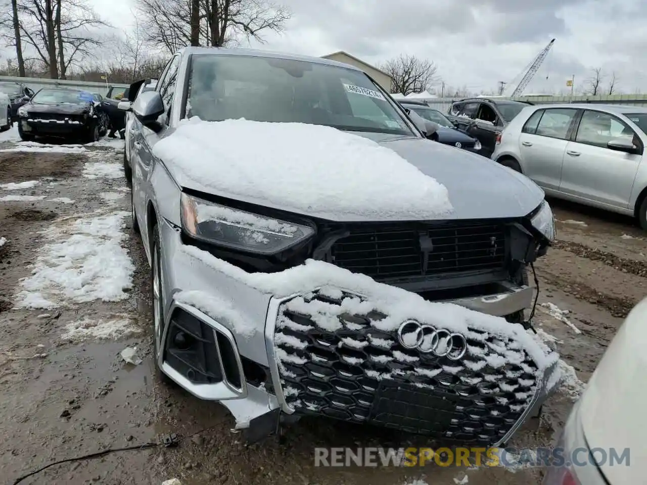 5 Photograph of a damaged car WA15AAFY6N2082330 AUDI Q5 2022