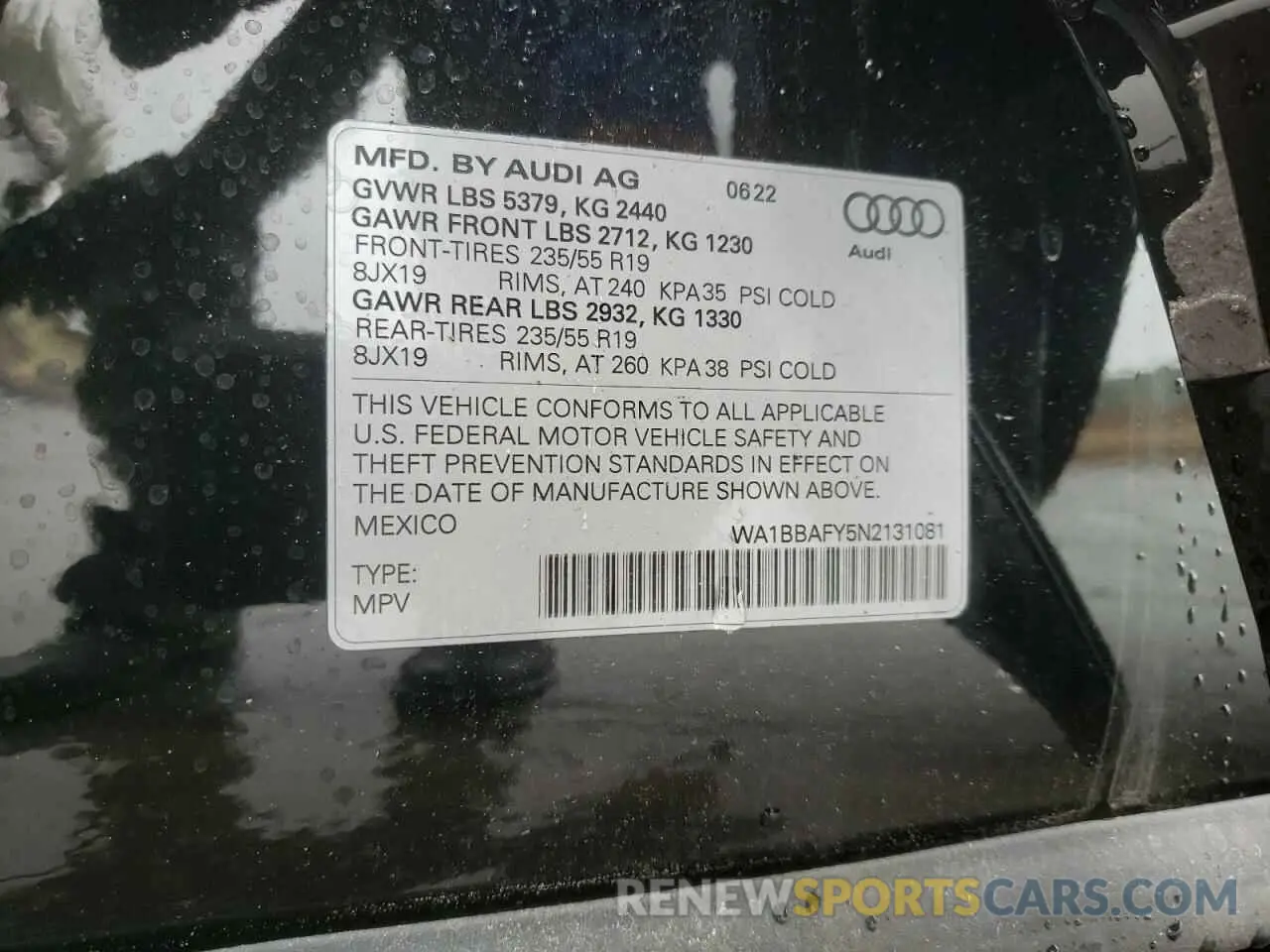12 Photograph of a damaged car WA1BBAFY5N2131081 AUDI Q5 2022