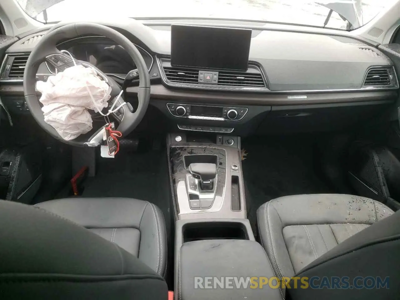 8 Photograph of a damaged car WA1BBAFY5N2131081 AUDI Q5 2022