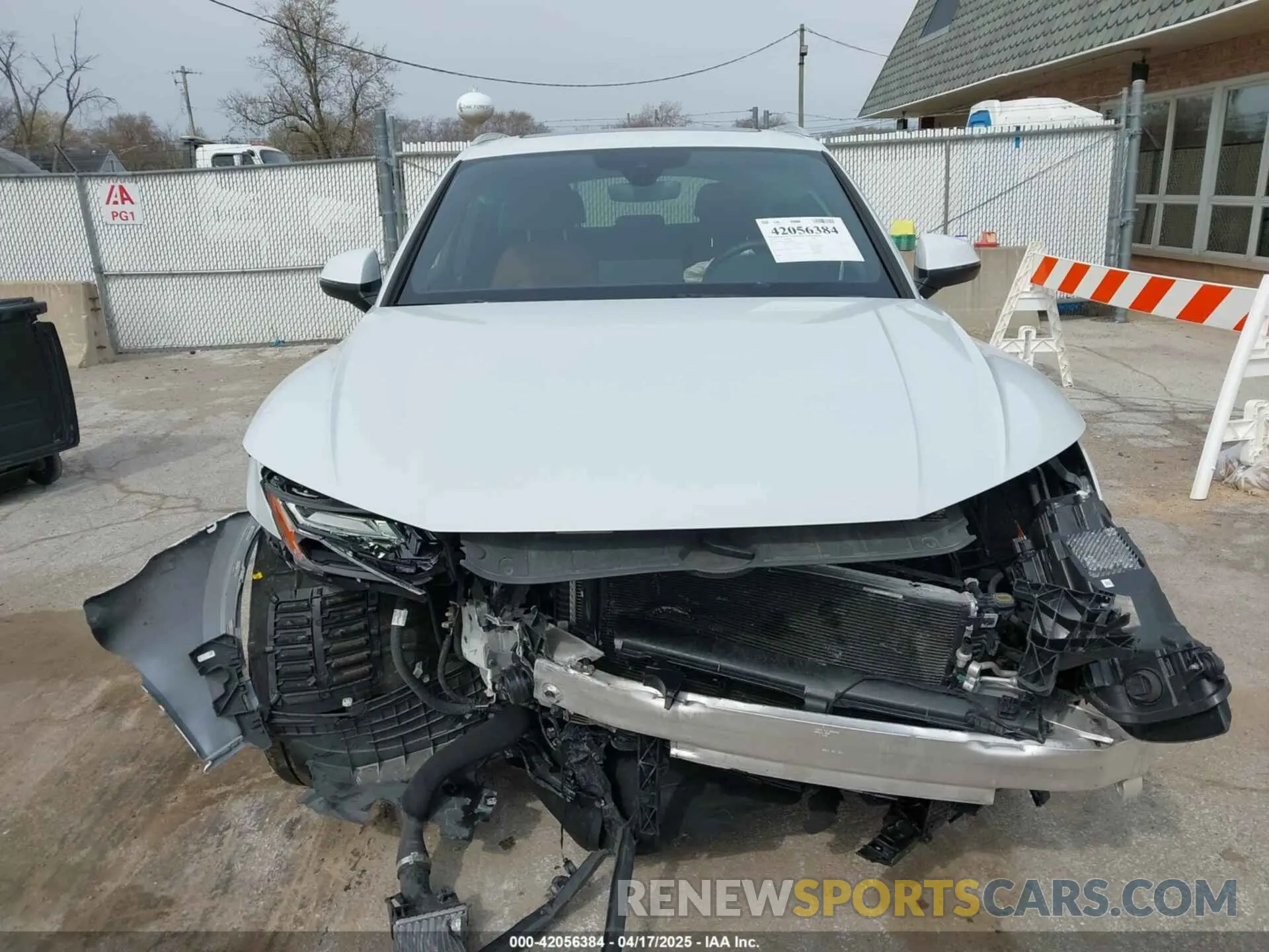 12 Photograph of a damaged car WA1BBAFY6N2094672 AUDI Q5 2022