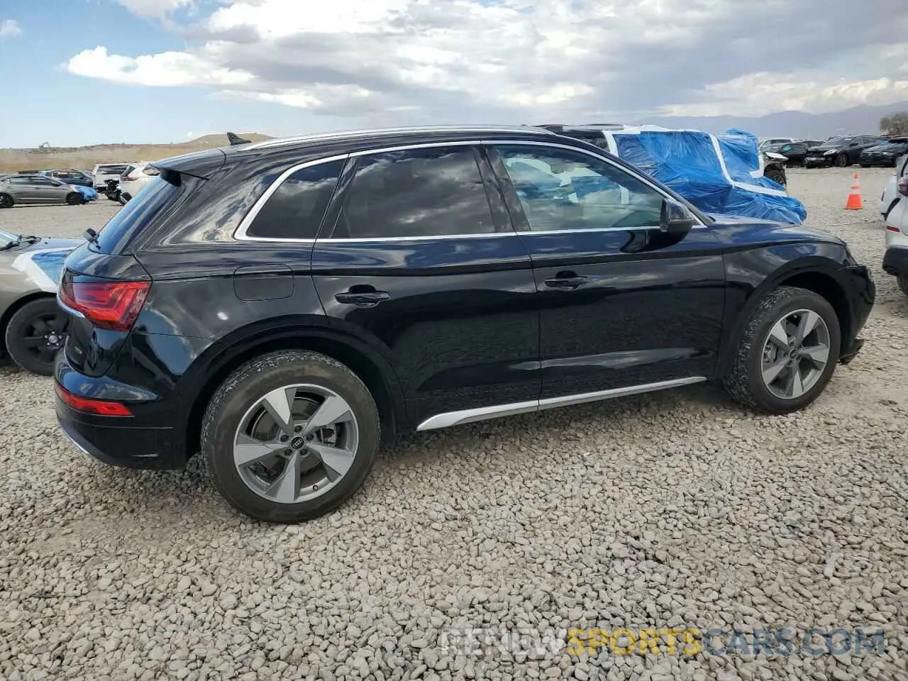 3 Photograph of a damaged car WA1BBAFYXN2116690 AUDI Q5 2022