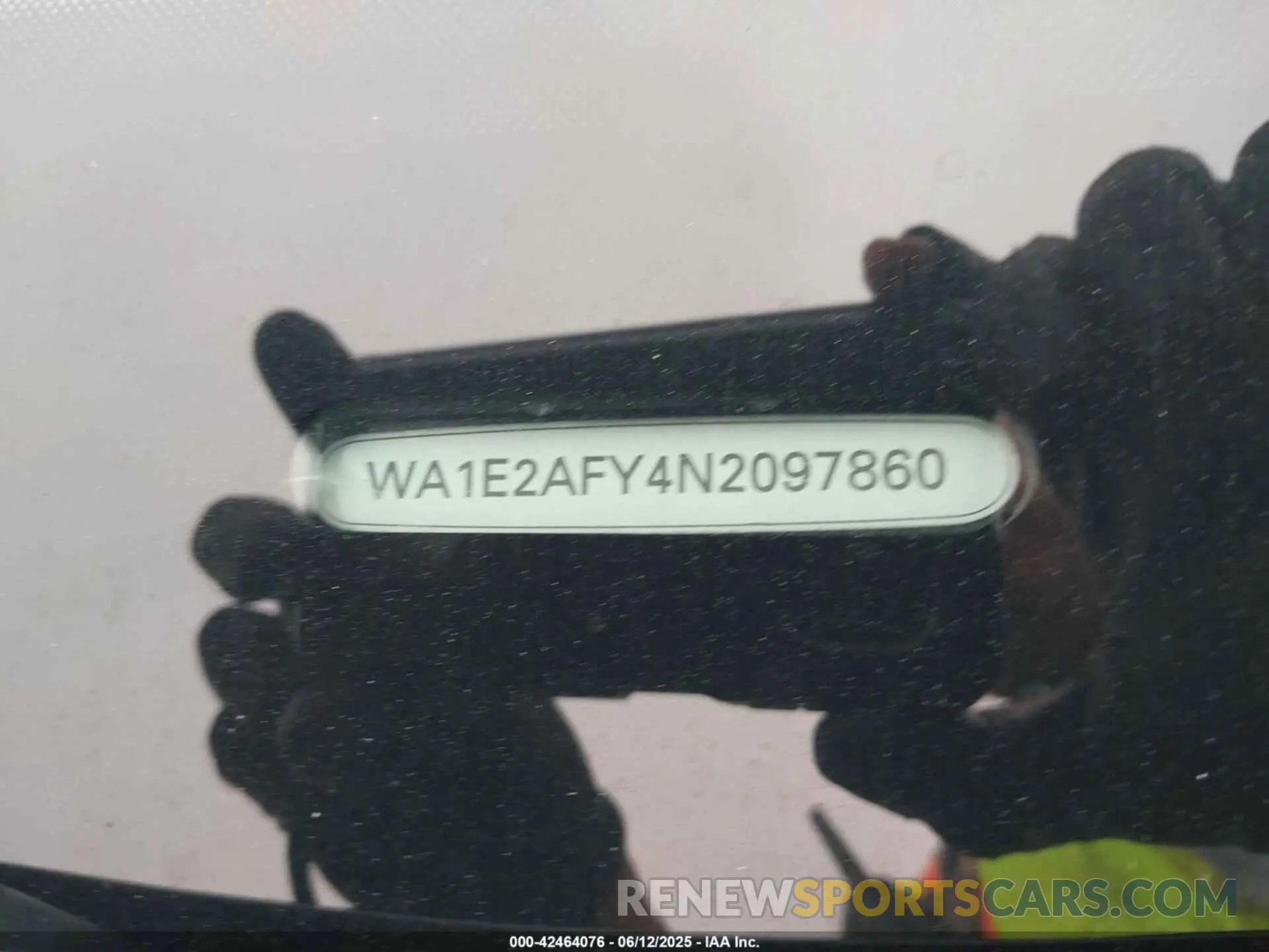 9 Photograph of a damaged car WA1E2AFY4N2097860 AUDI Q5 2022