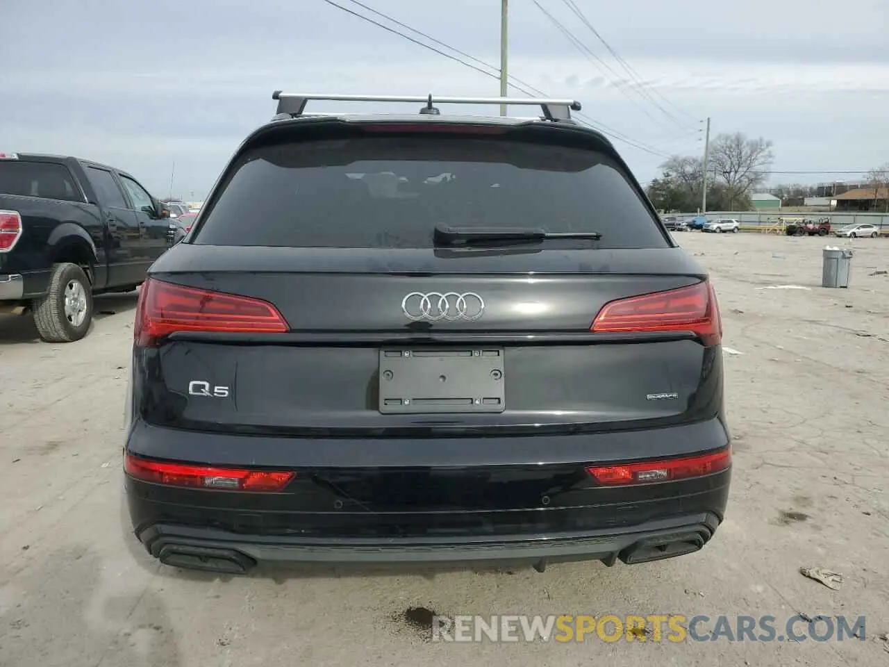 6 Photograph of a damaged car WA1E2AFY6N2076945 AUDI Q5 2022