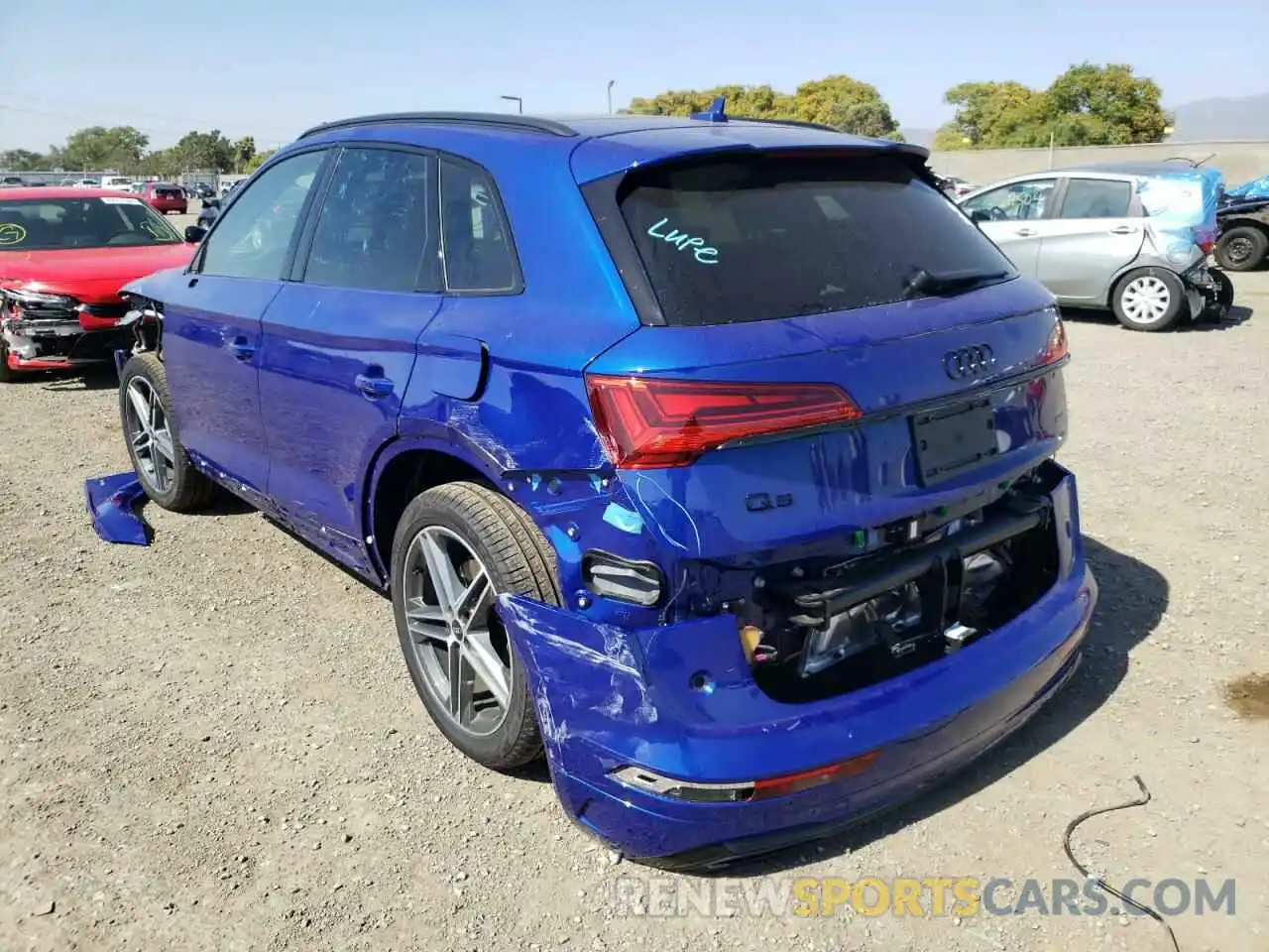 3 Photograph of a damaged car WA1E2AFY8N2061637 AUDI Q5 2022