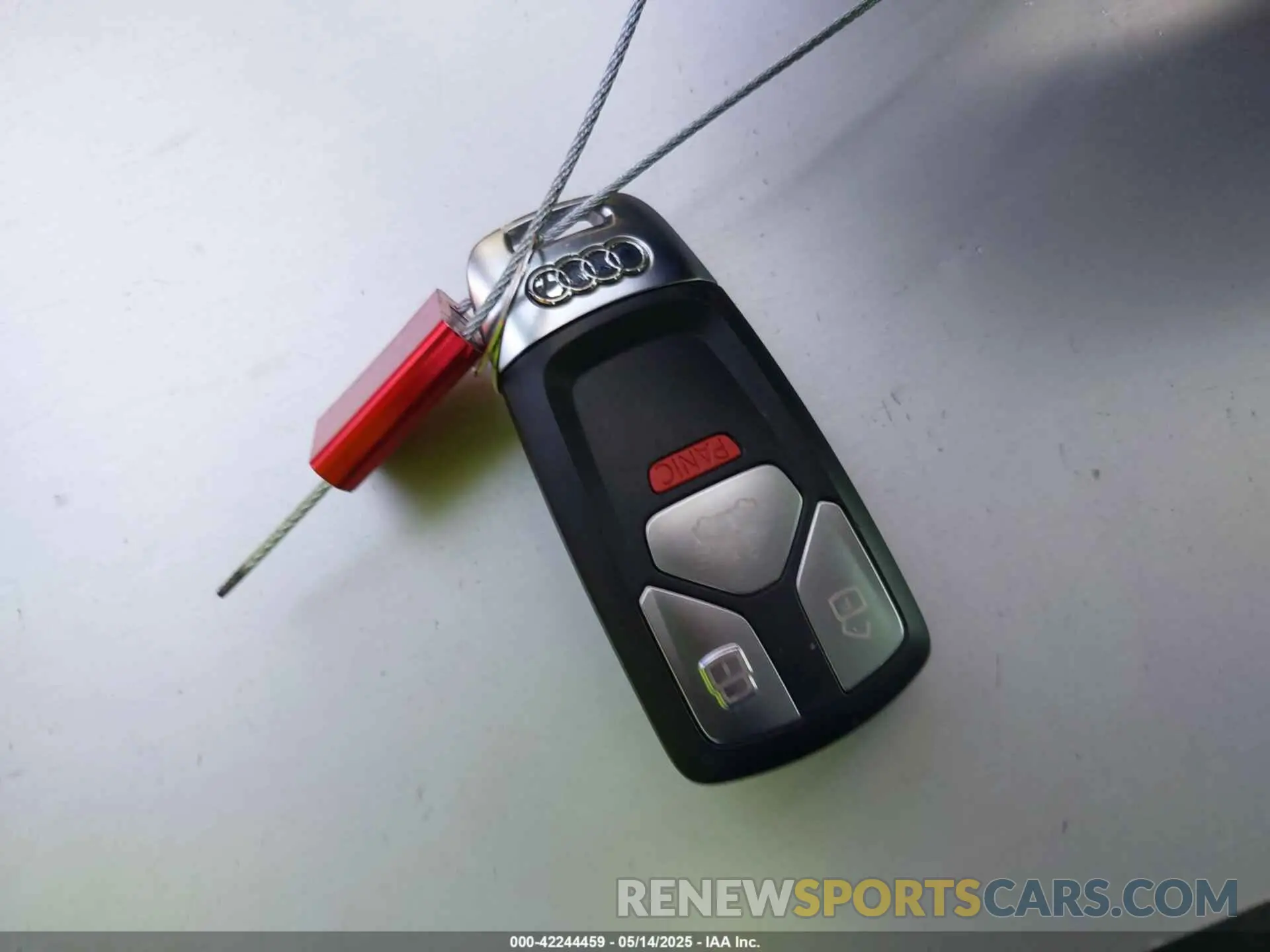 11 Photograph of a damaged car WA1E2AFYXN2014254 AUDI Q5 2022